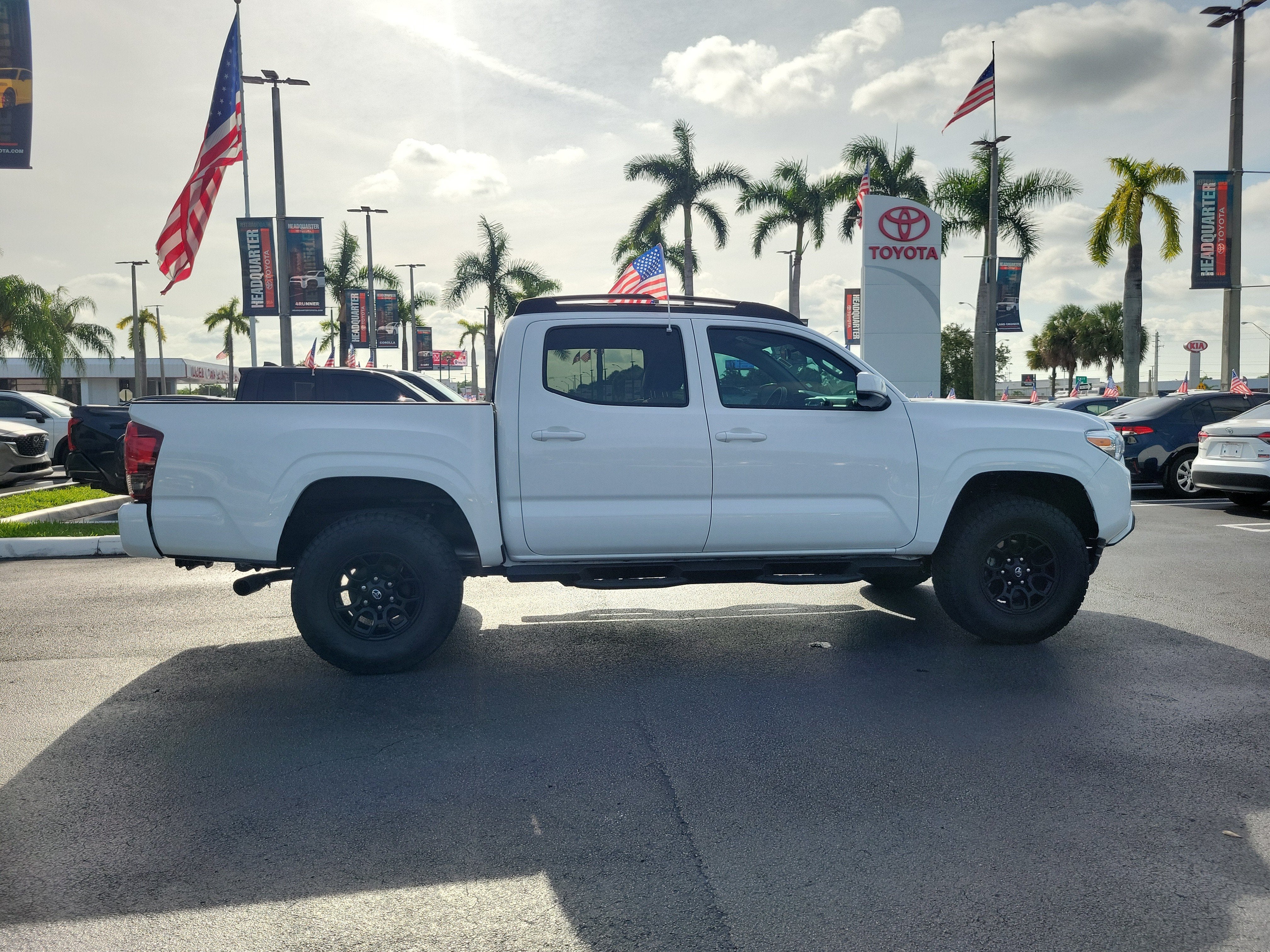 2023 Toyota Tacoma 4WD SR5