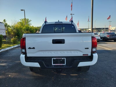 2022 Toyota Tacoma 4WD SR