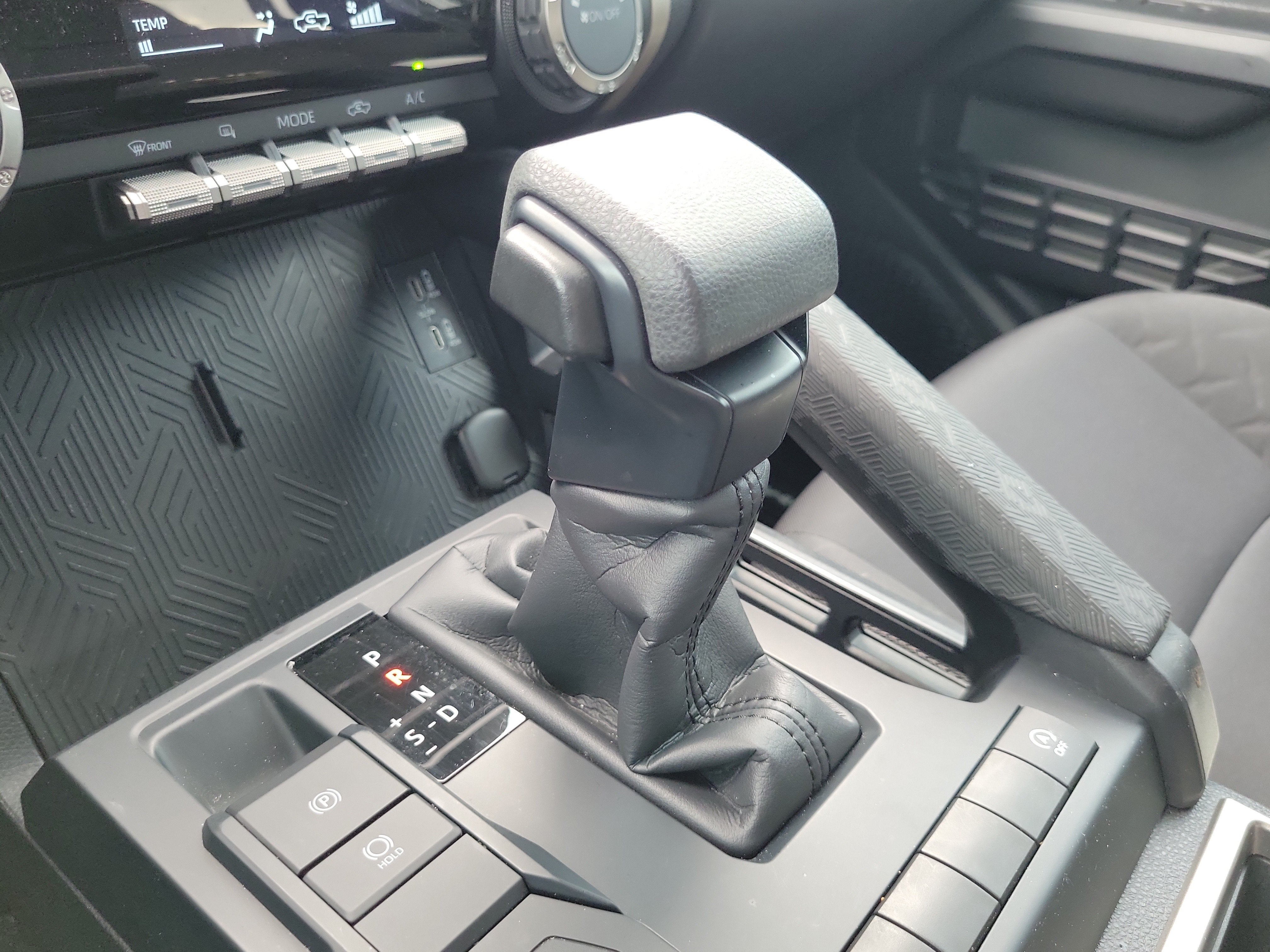 2025 Toyota Tacoma 2WD SR5