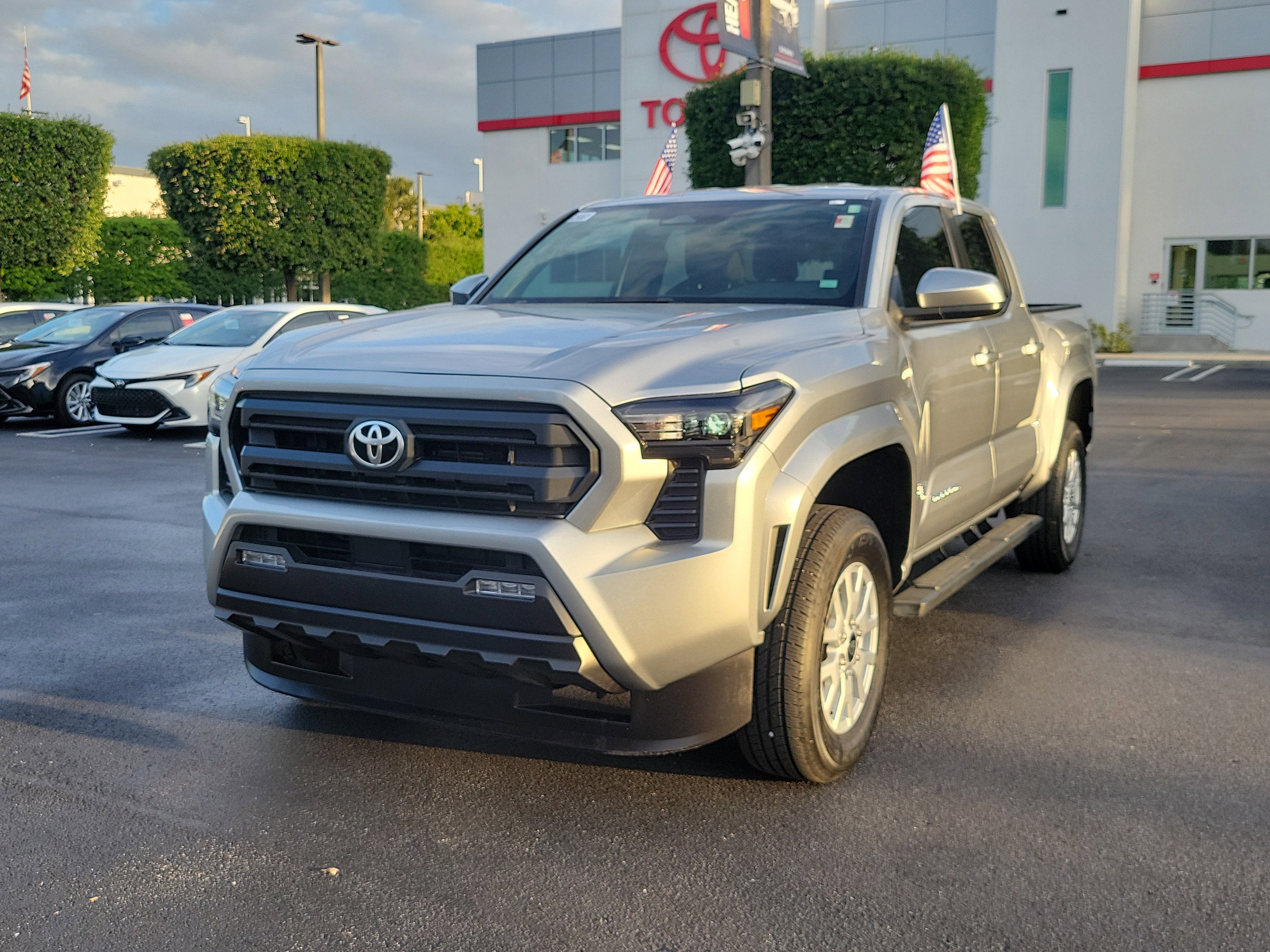 2024 Toyota Tacoma 2WD SR5