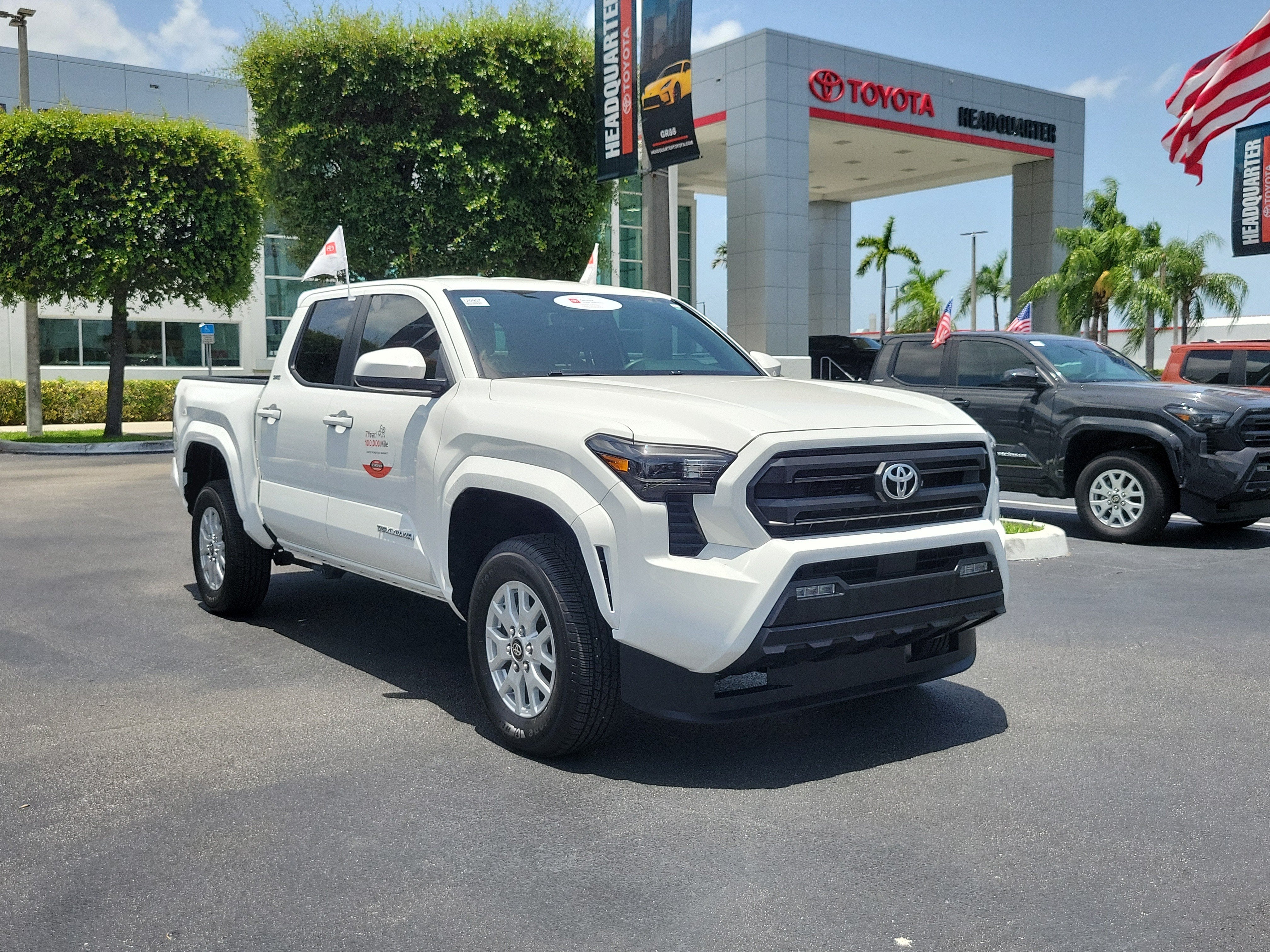 2025 Toyota Tacoma 2WD SR5