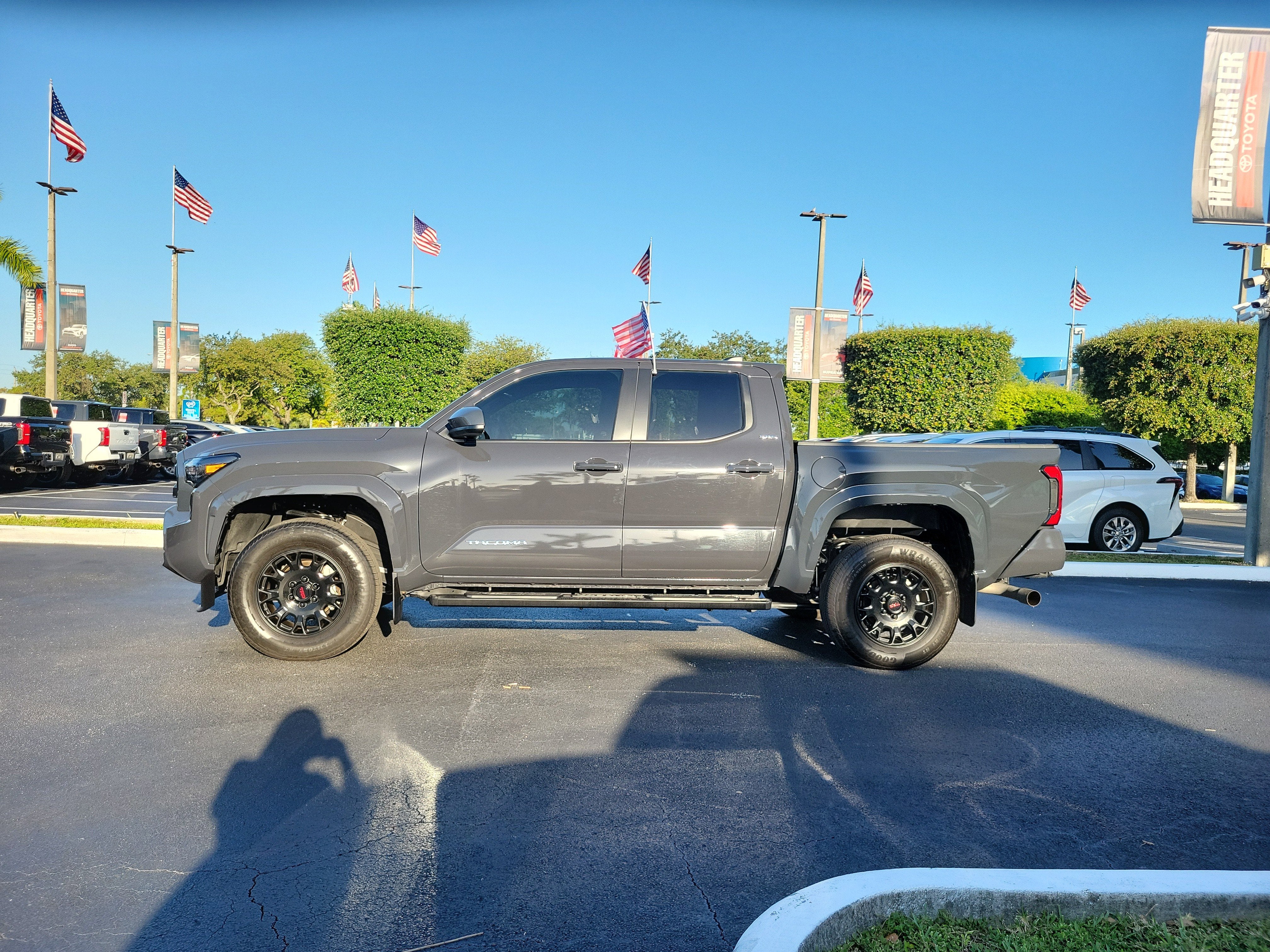 2025 Toyota Tacoma 2WD SR5