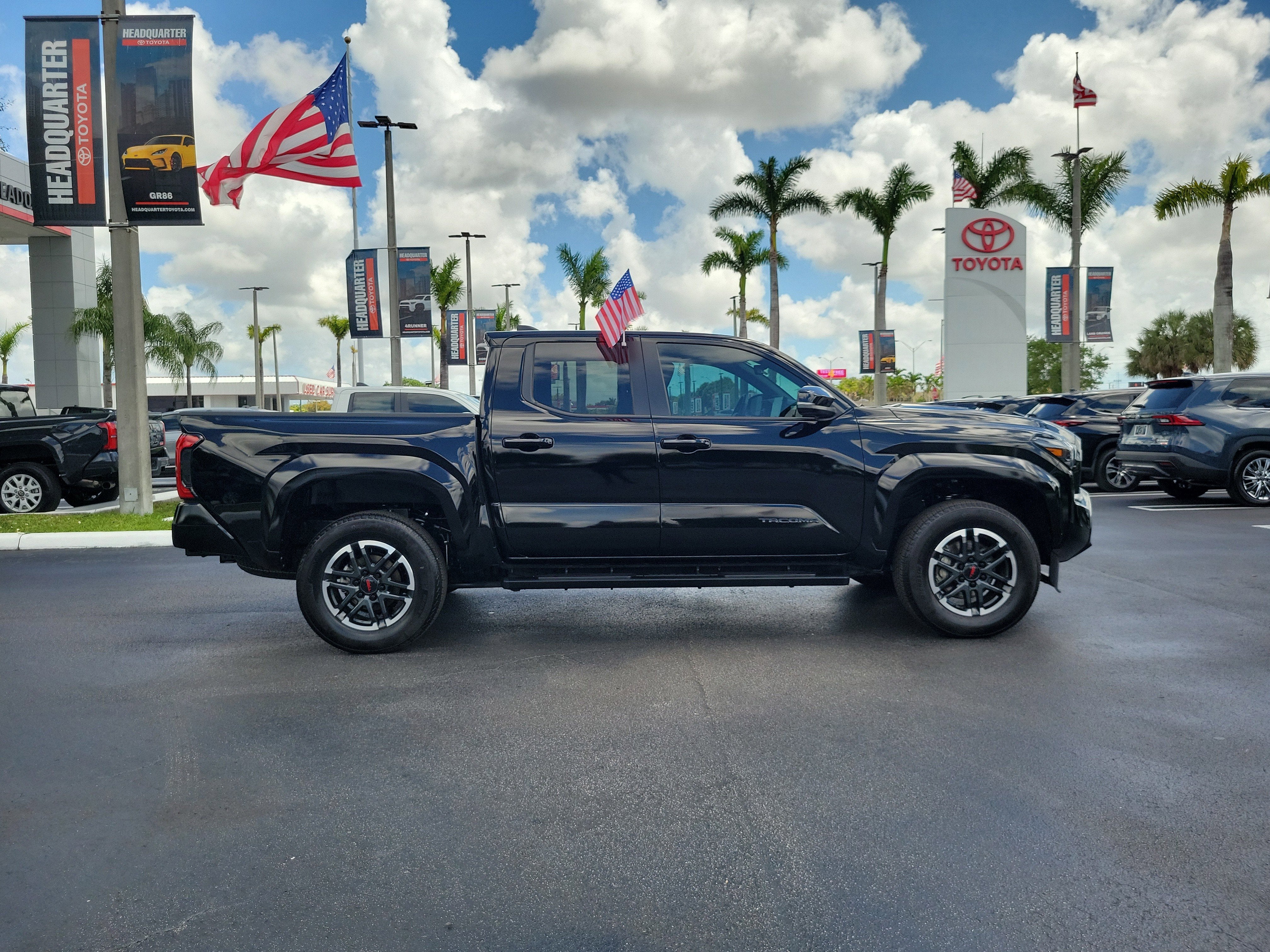 2024 Toyota Tacoma 4WD SR5
