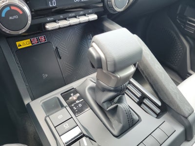2025 Toyota Tacoma 4WD SR5