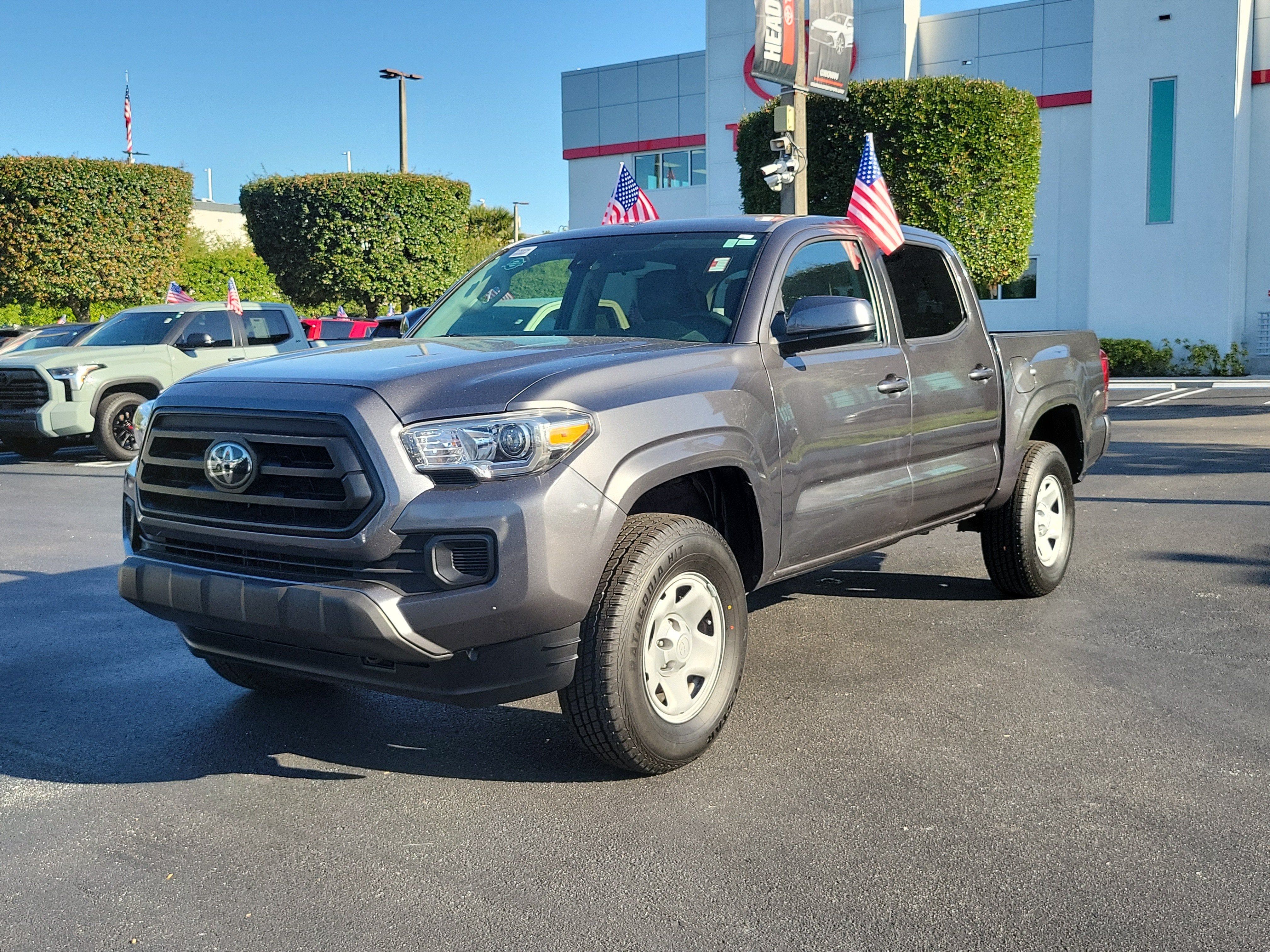 2022 Toyota Tacoma 2WD SR