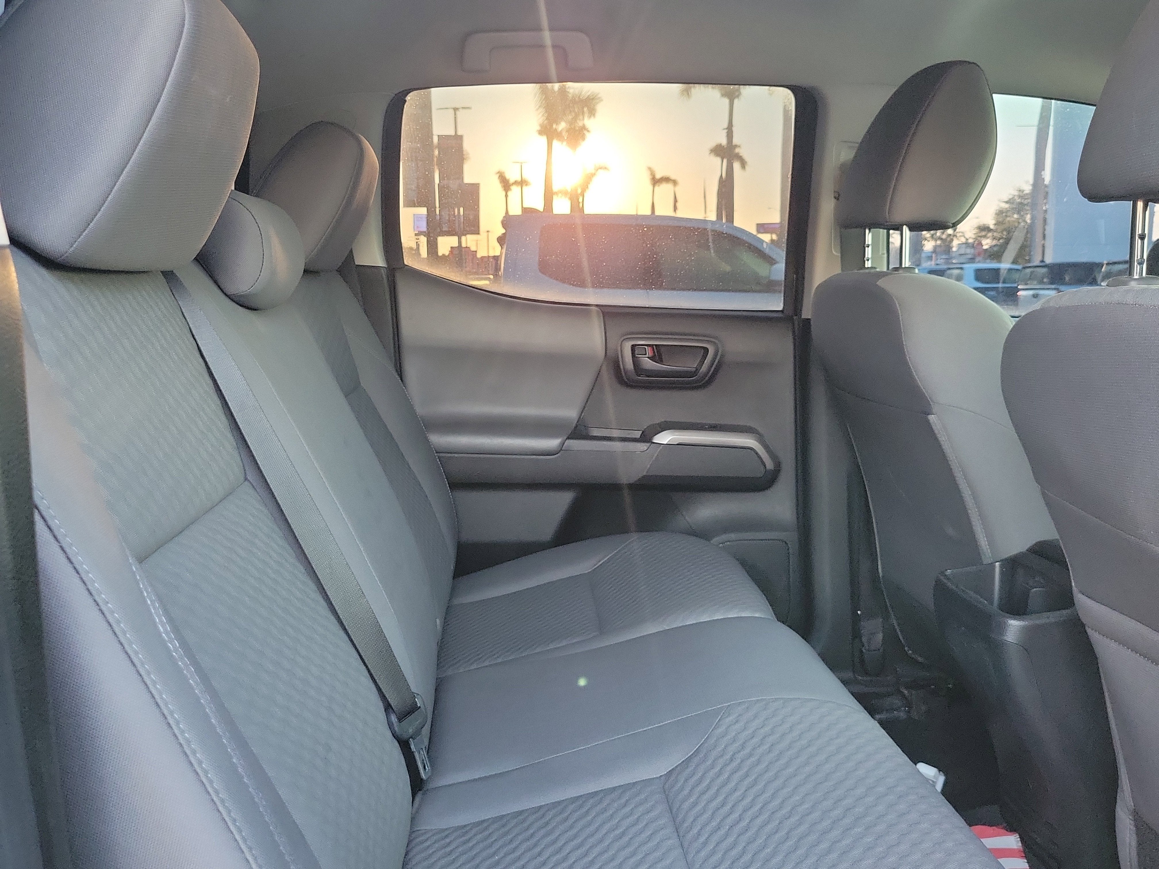 2022 Toyota Tacoma 2WD SR5