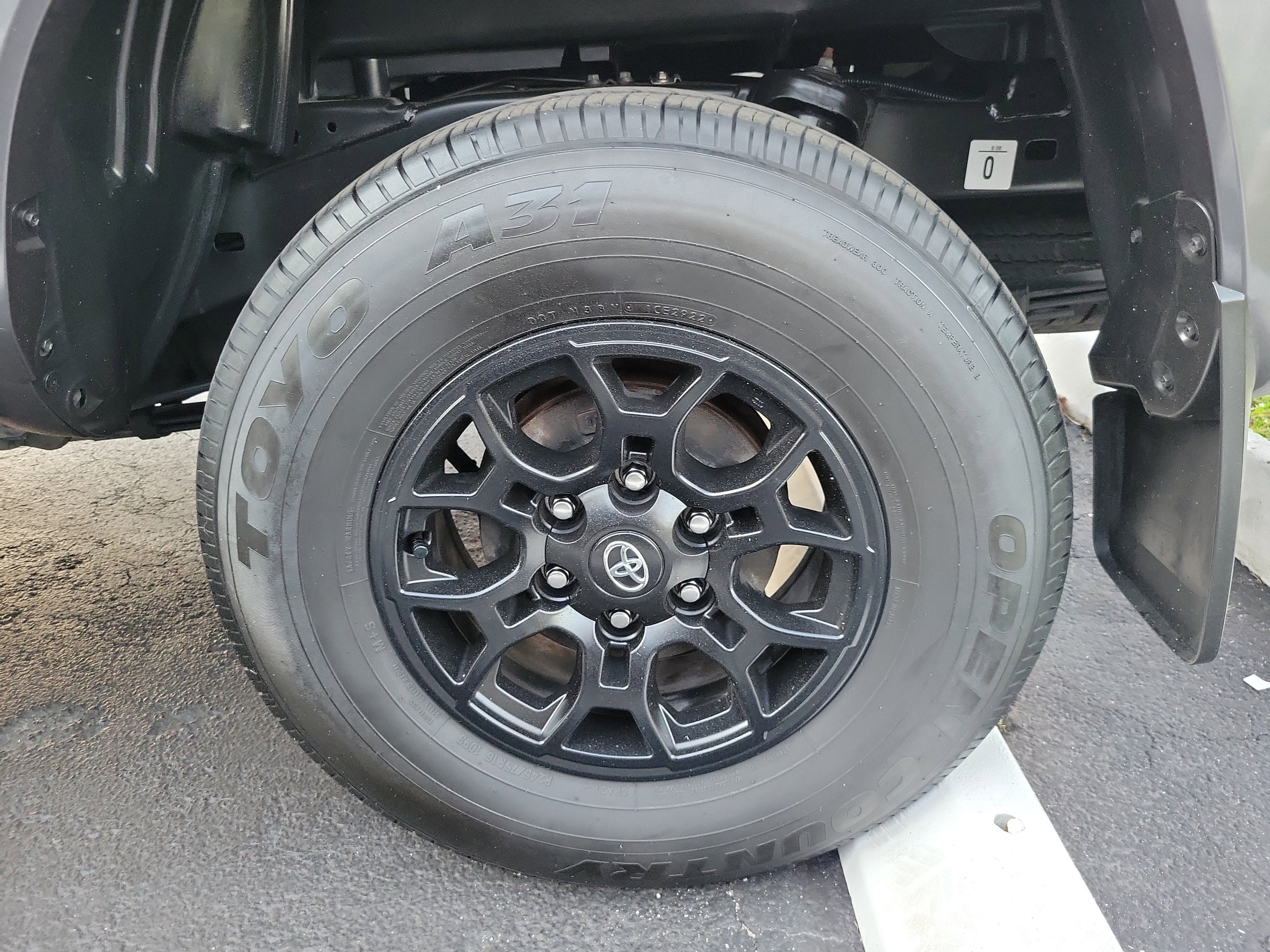 2022 Toyota Tacoma 2WD SR5