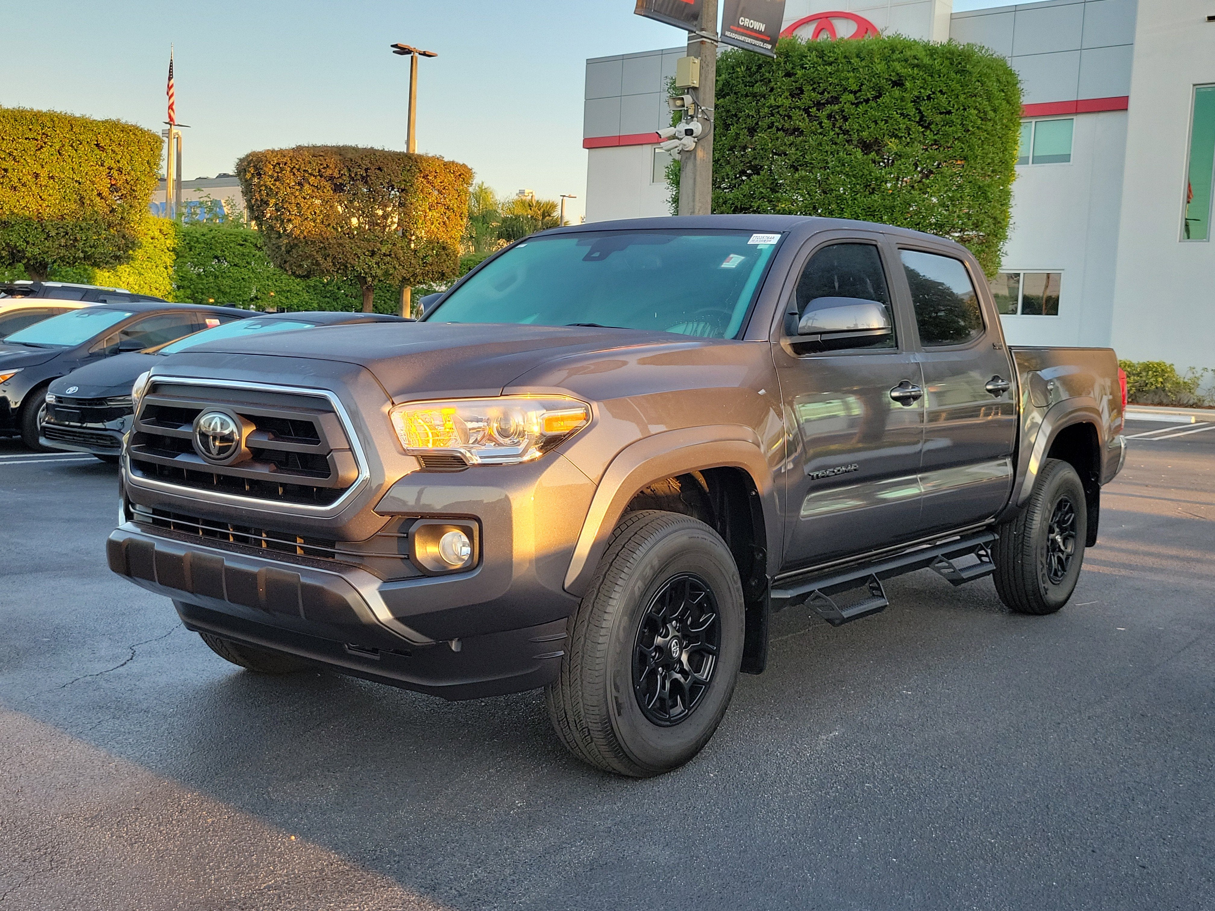 2022 Toyota Tacoma 2WD SR5