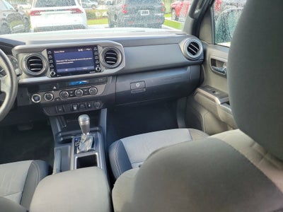 2022 Toyota Tacoma 4WD SR