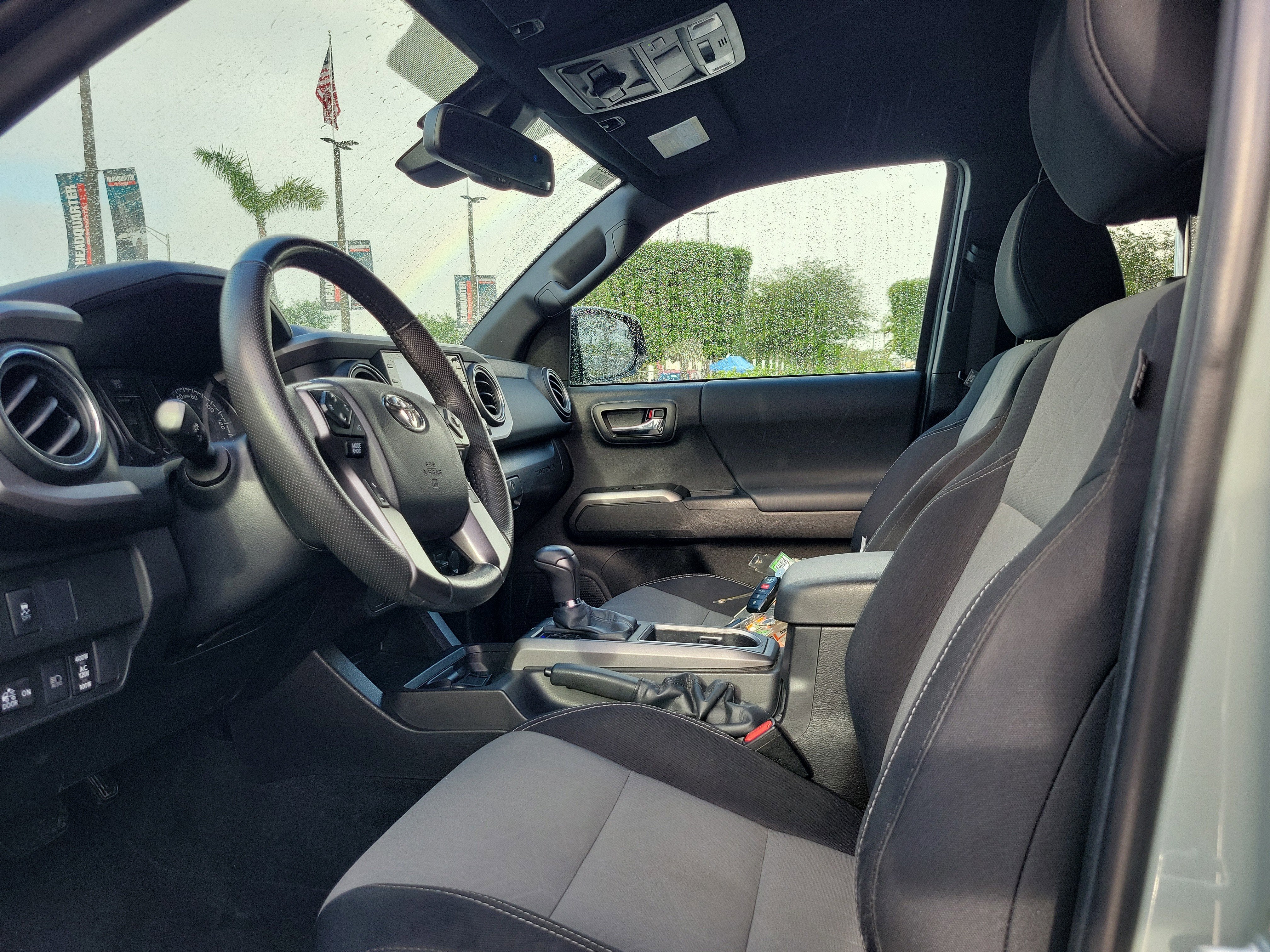 2022 Toyota Tacoma 4WD SR