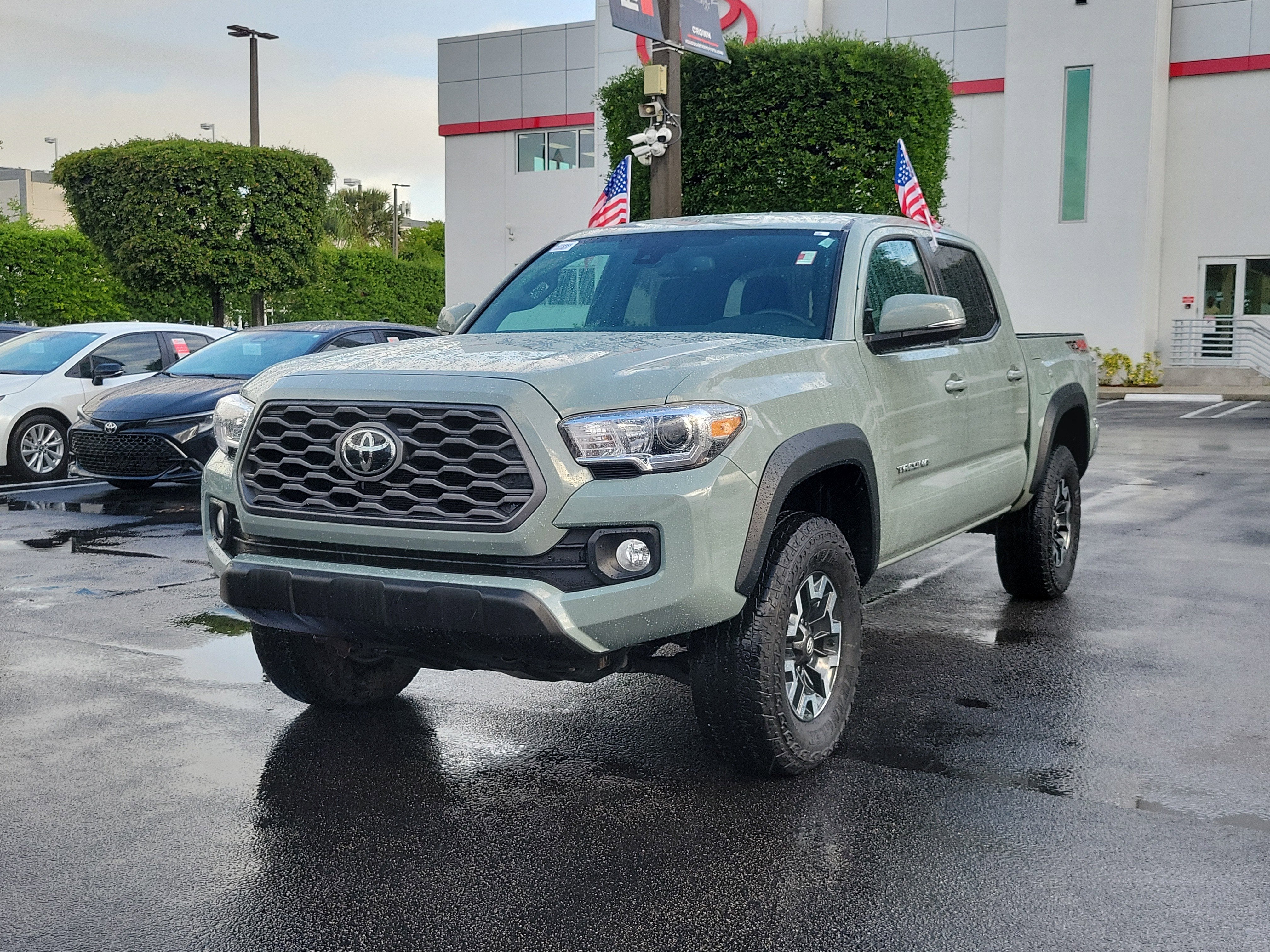 2022 Toyota Tacoma 4WD SR