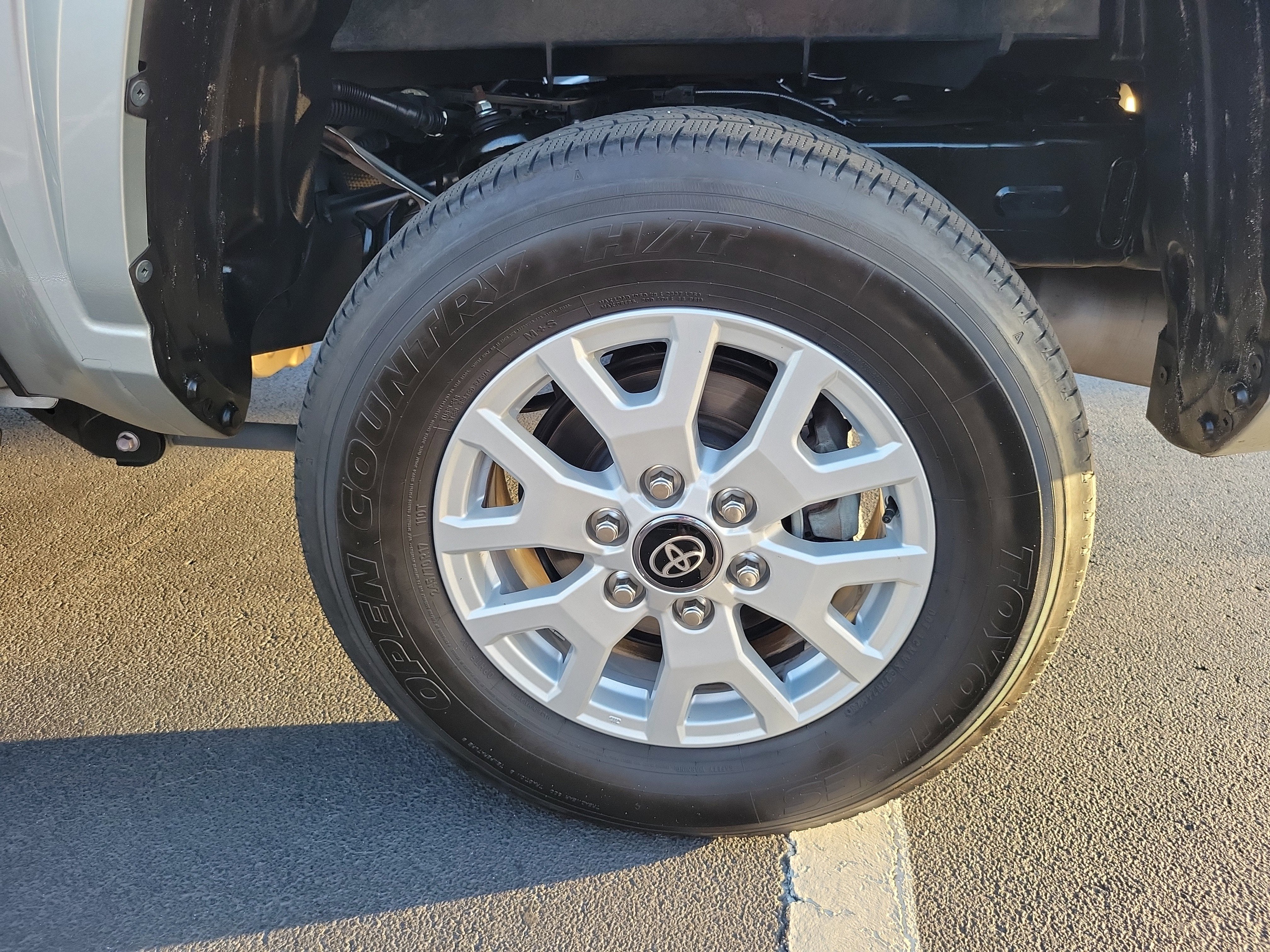 2024 Toyota Tacoma 2WD SR5