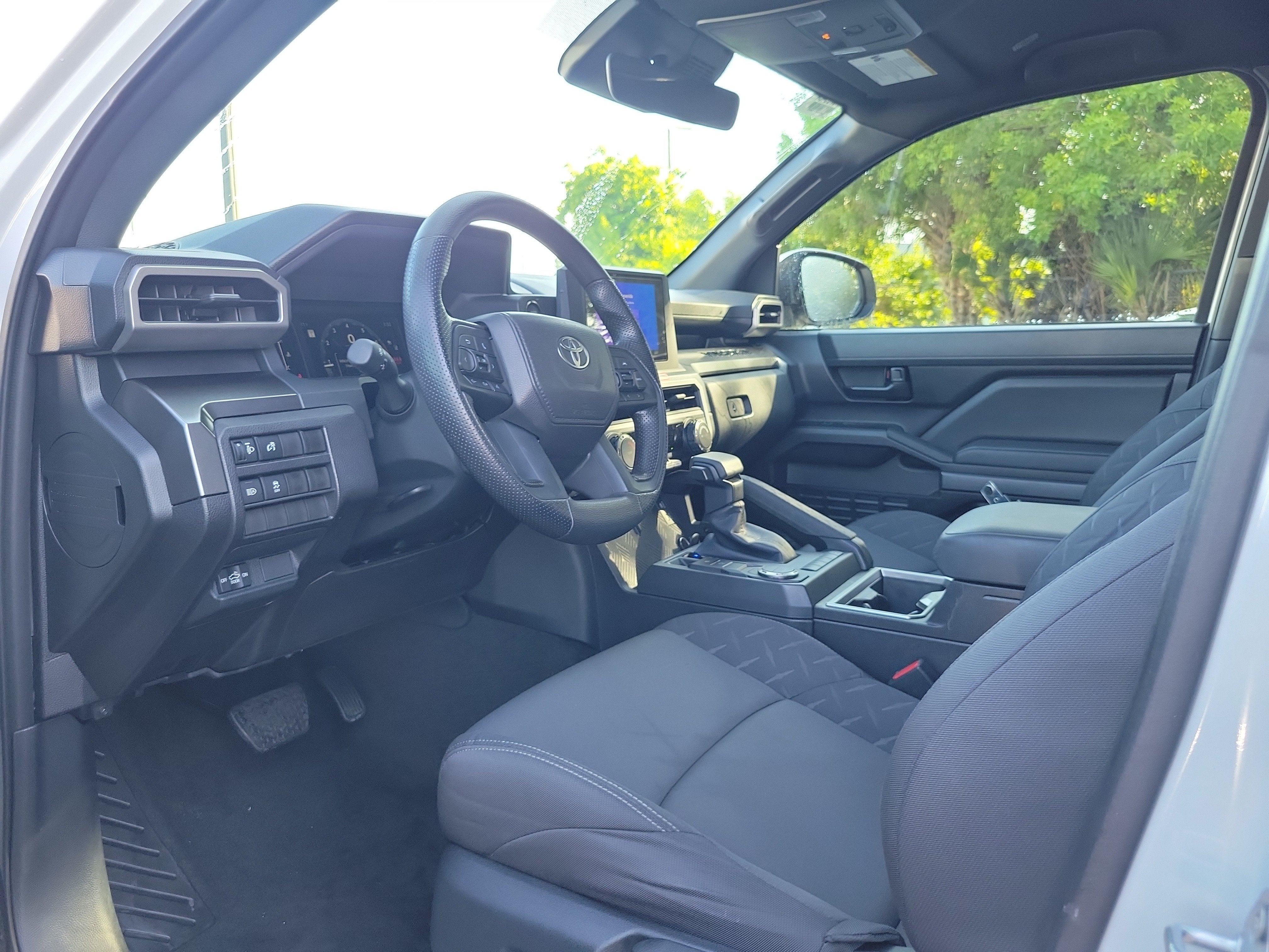 2025 Toyota Tacoma 2WD SR5