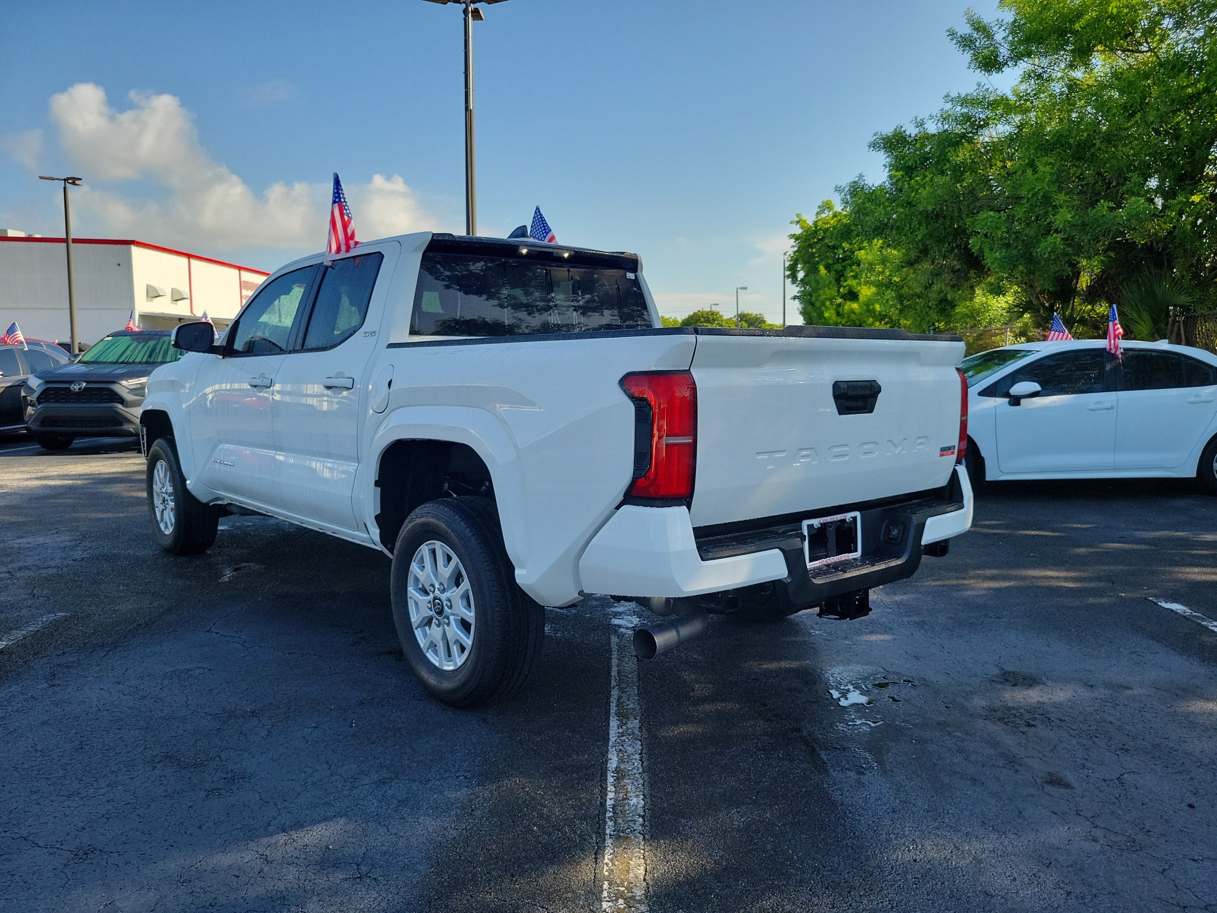 2025 Toyota Tacoma 2WD SR5