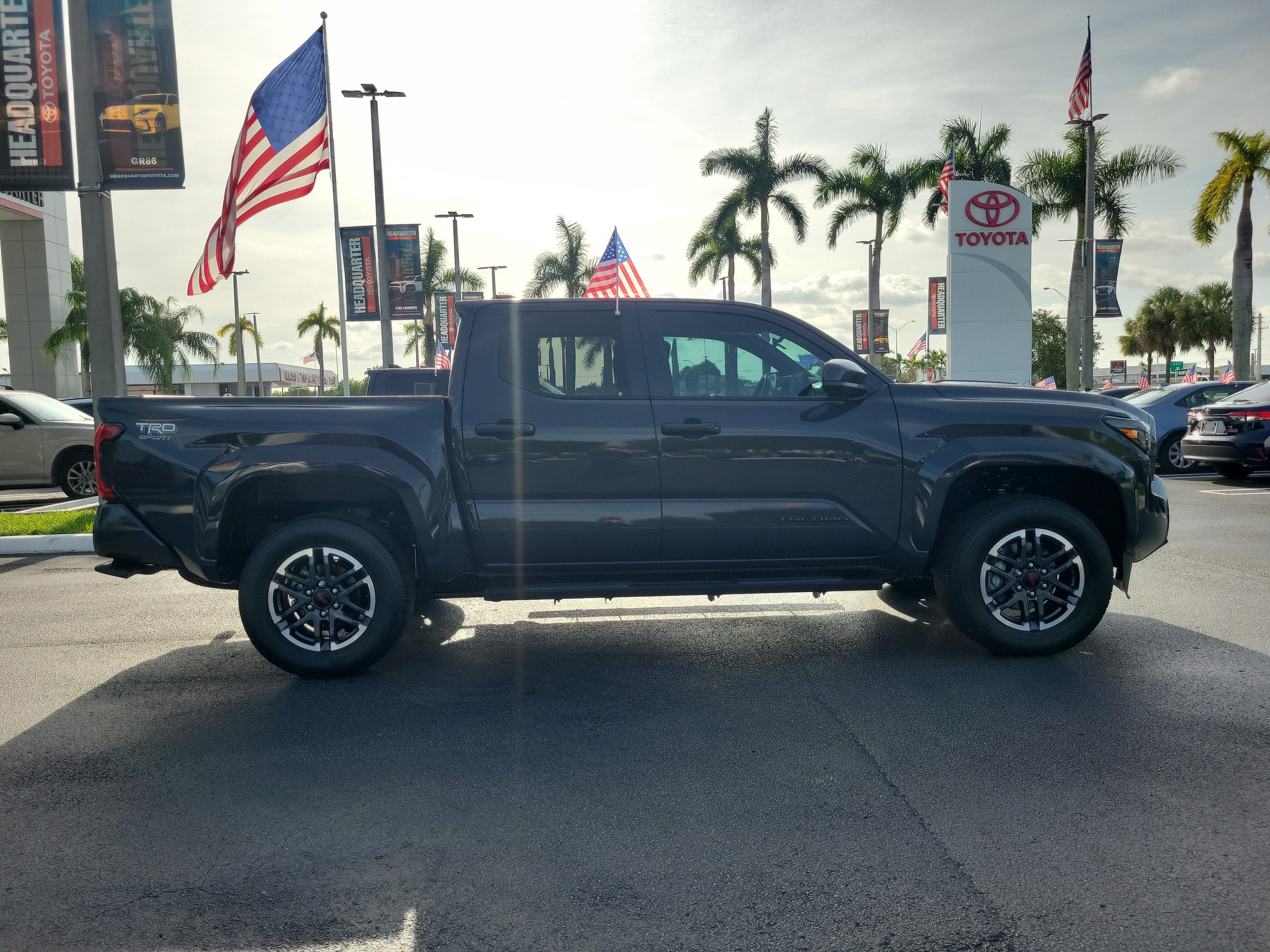 2024 Toyota Tacoma 4WD SR5