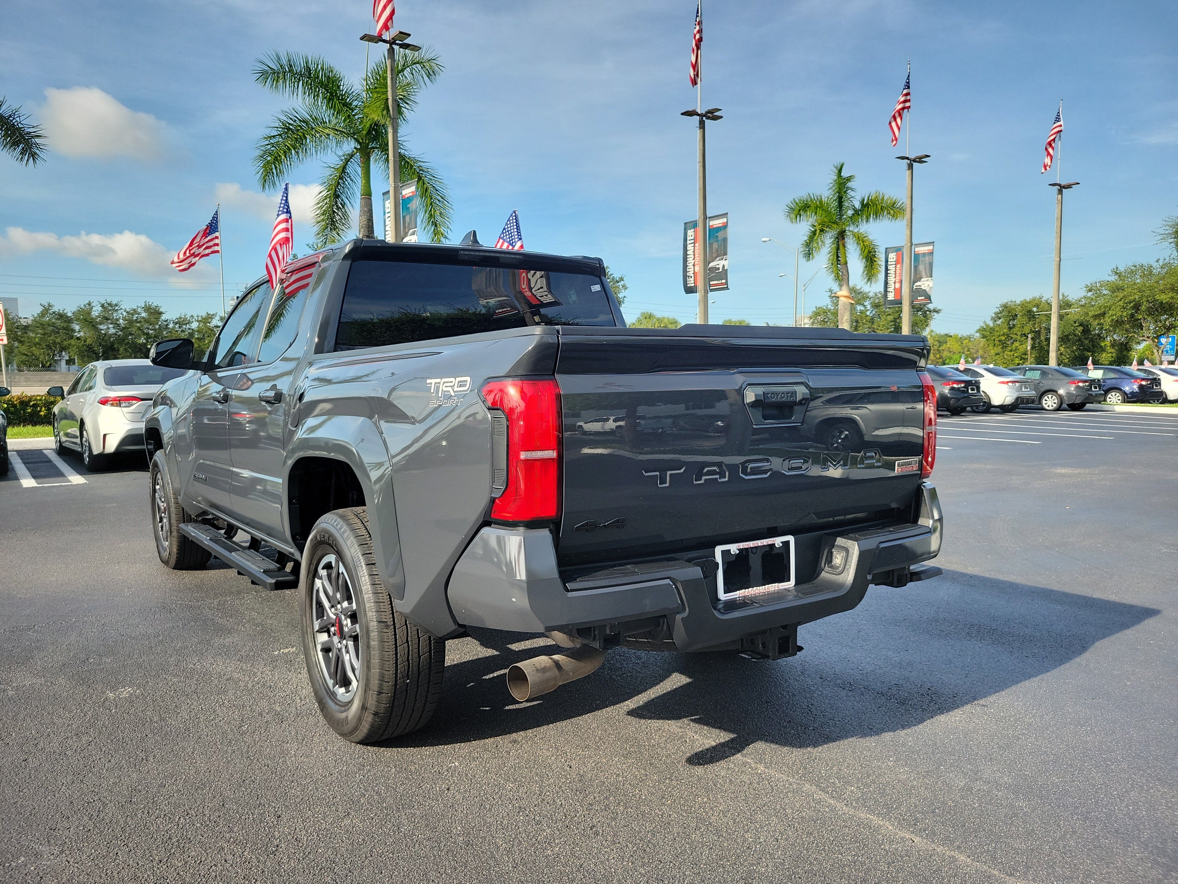 2024 Toyota Tacoma 4WD SR5