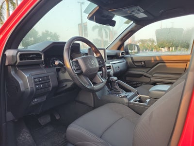 2025 Toyota Tacoma 4WD SR5