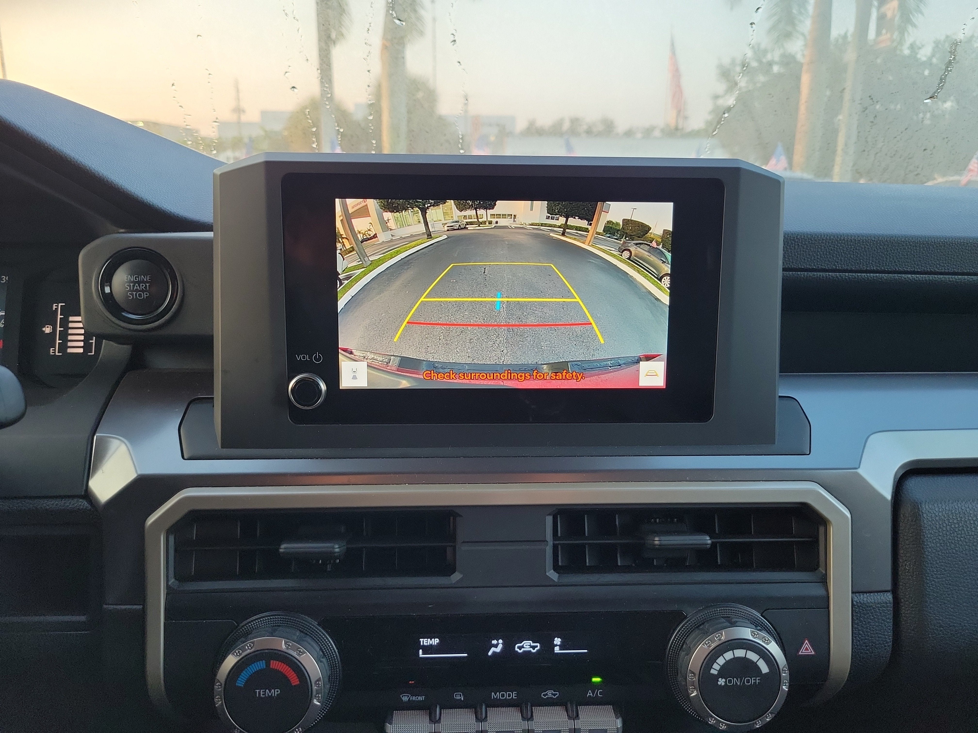 2025 Toyota Tacoma 4WD SR5