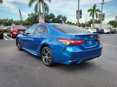 2018 Toyota Camry SE