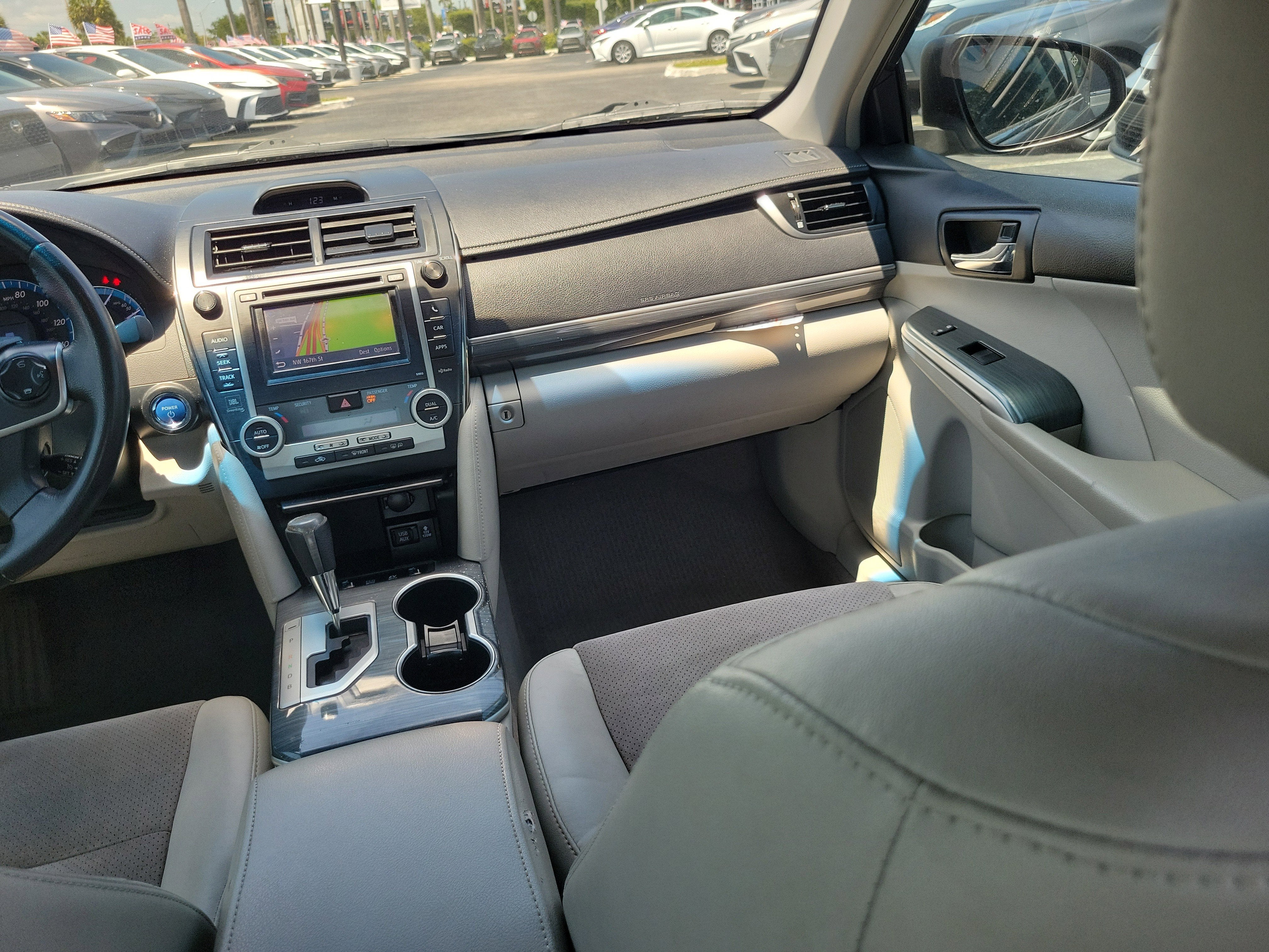 2012 Toyota Camry Hybrid LE