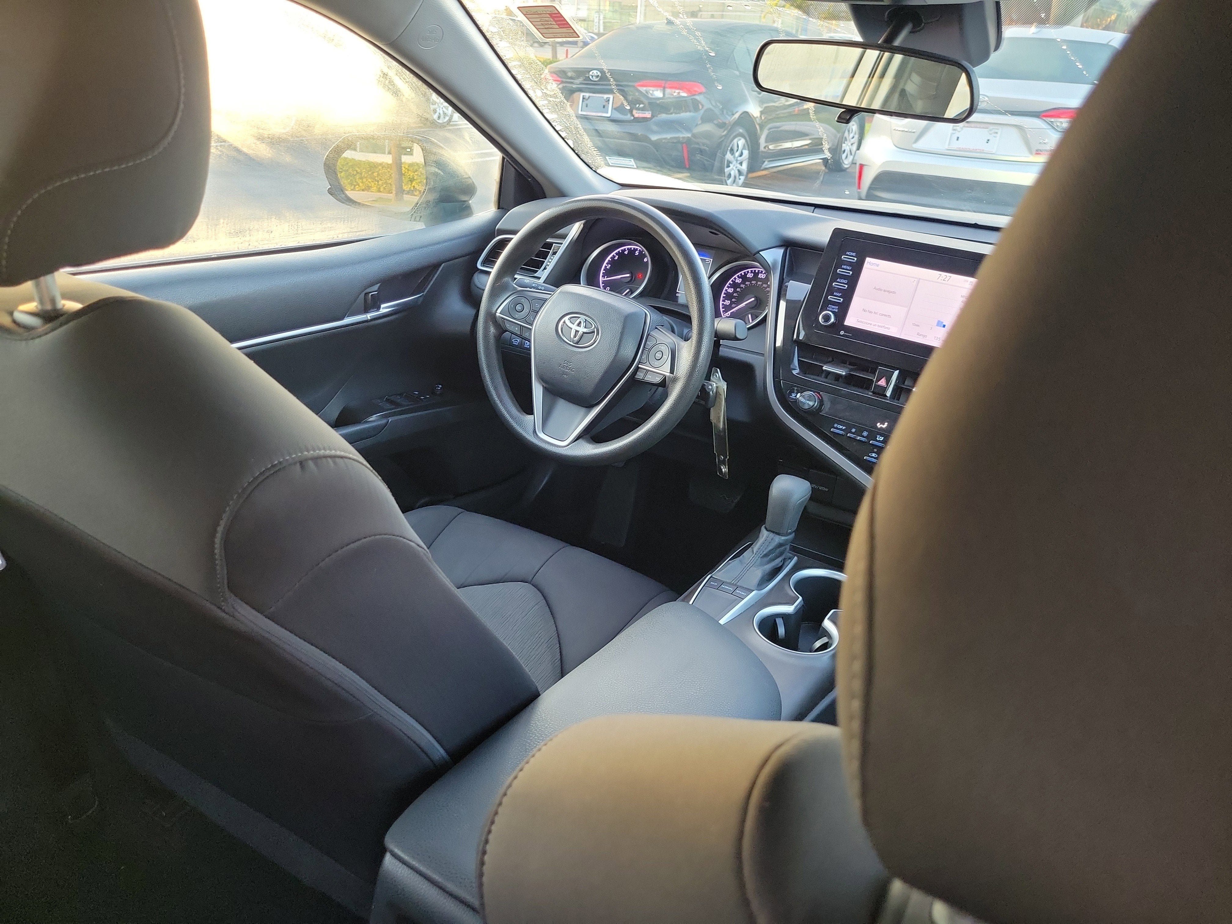 2022 Toyota Camry LE