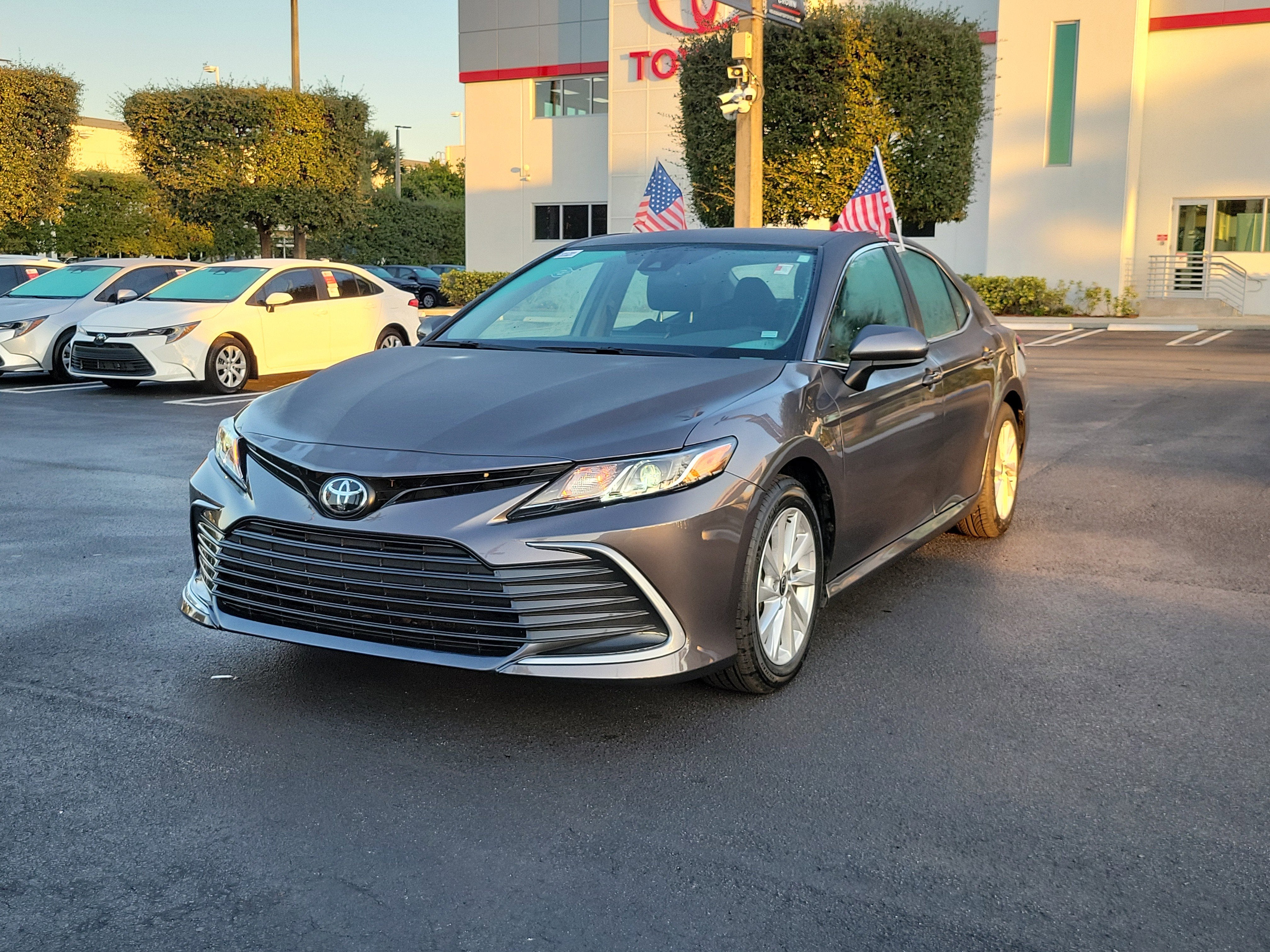 2022 Toyota Camry LE