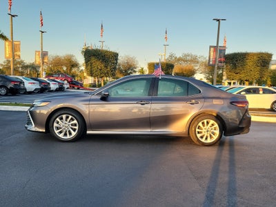 2022 Toyota Camry LE