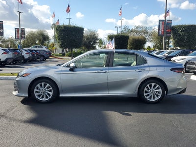 2022 Toyota Camry LE