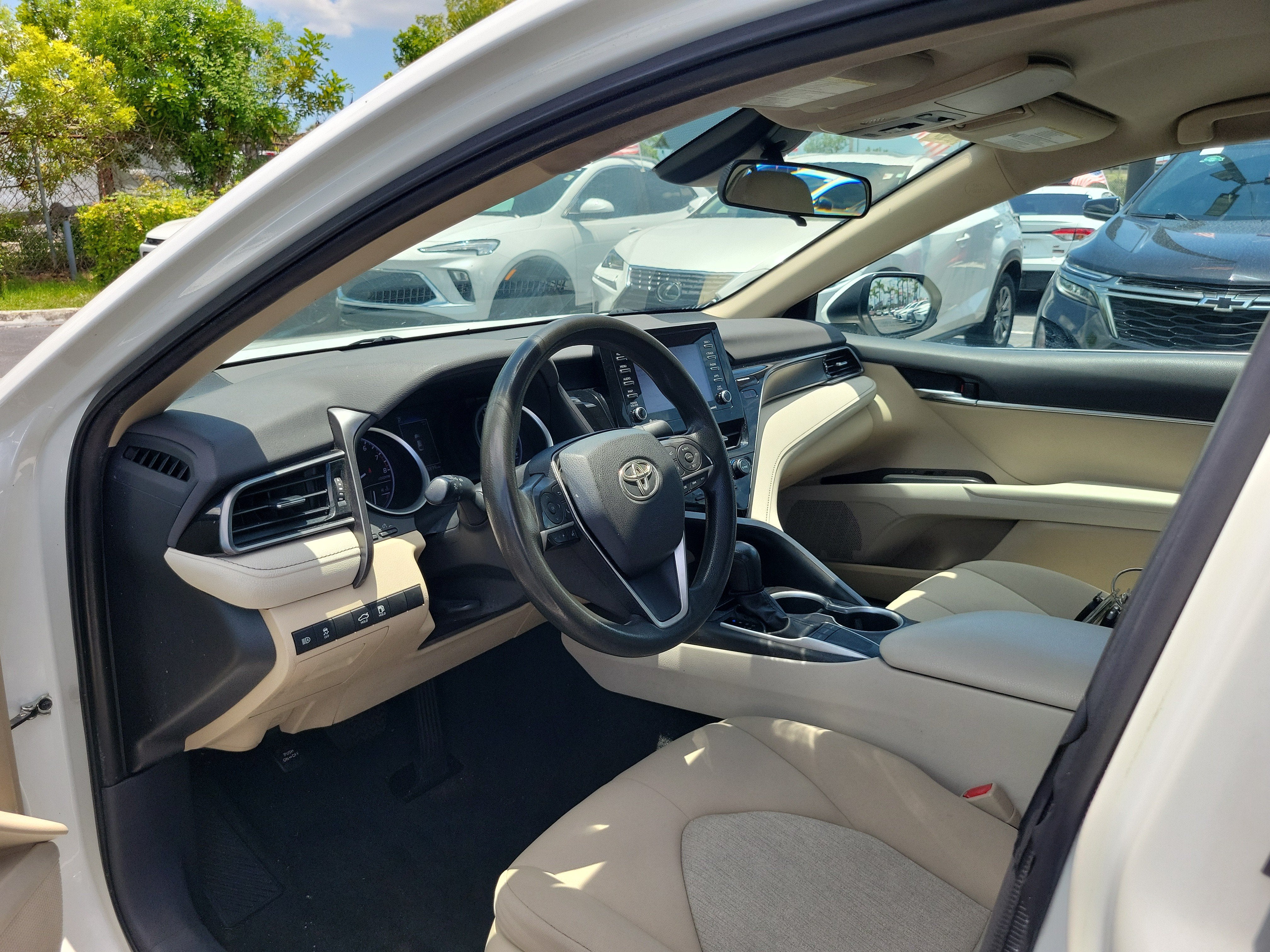 2022 Toyota Camry LE