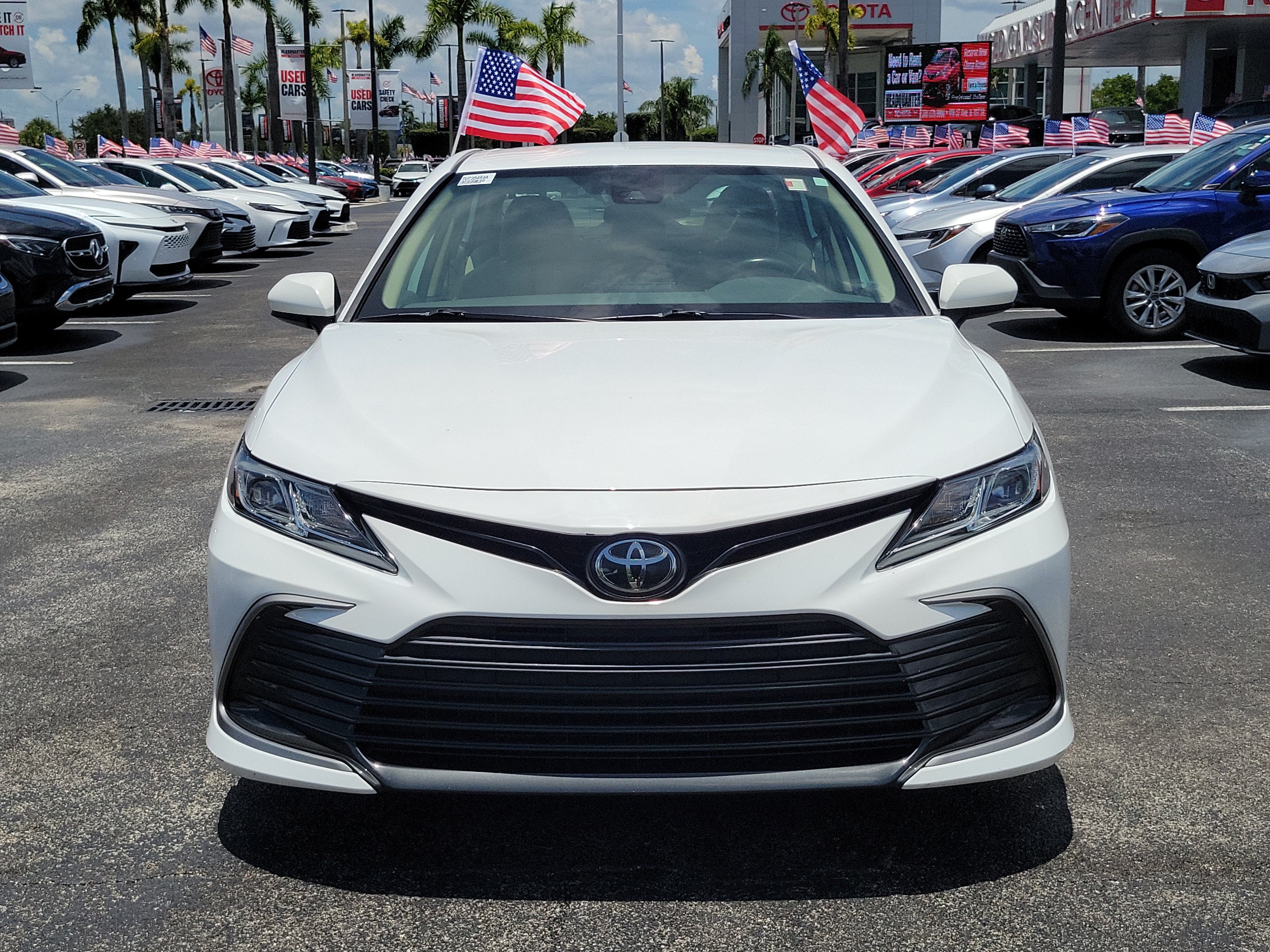 2022 Toyota Camry LE