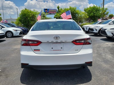 2022 Toyota Camry LE