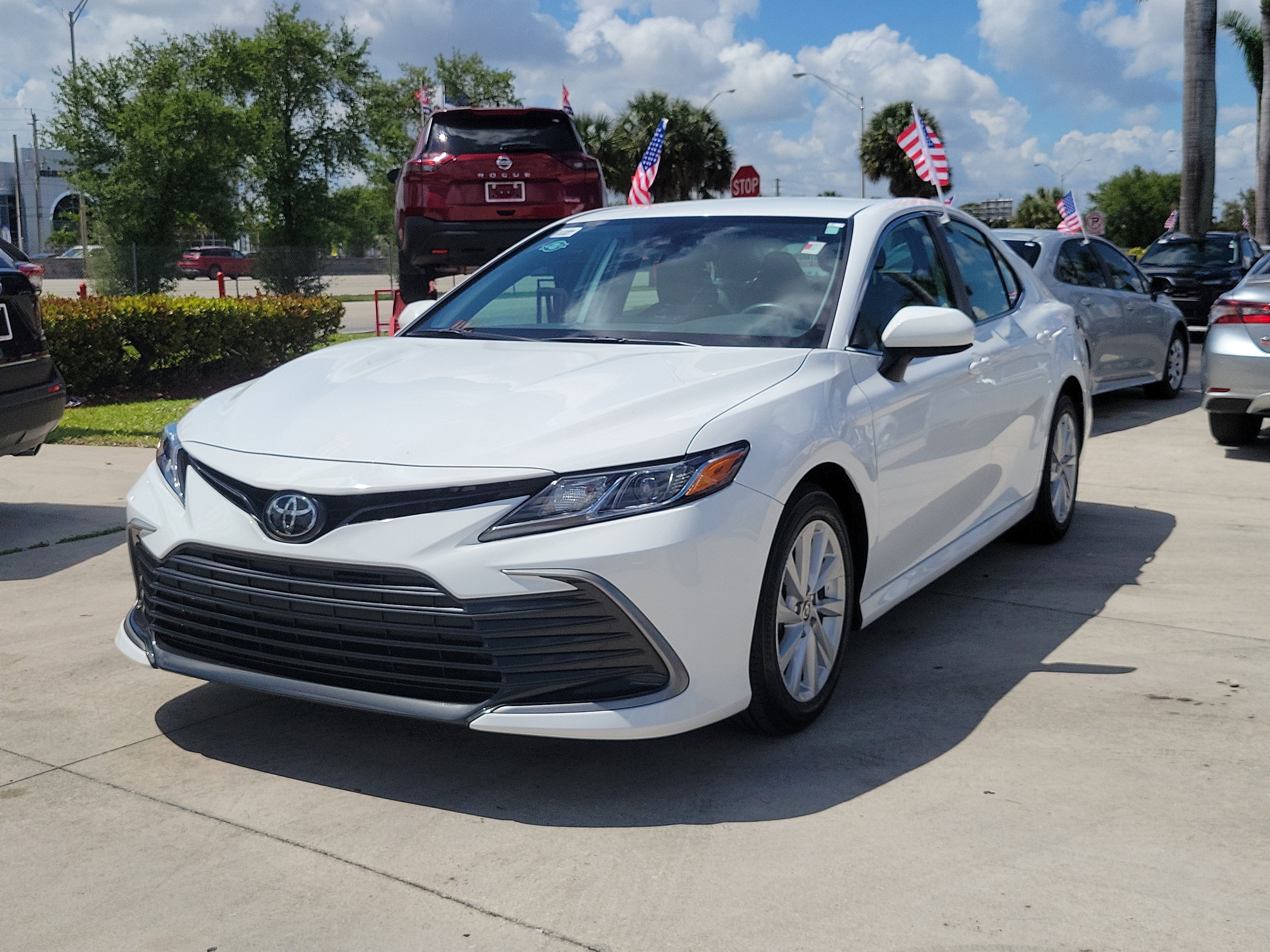 2022 Toyota Camry LE