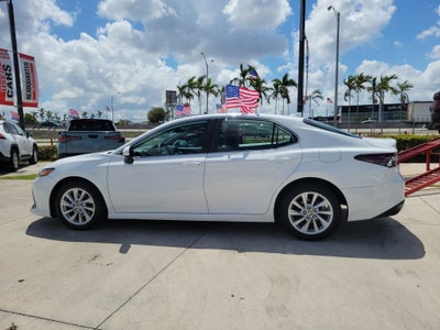 2022 Toyota Camry LE