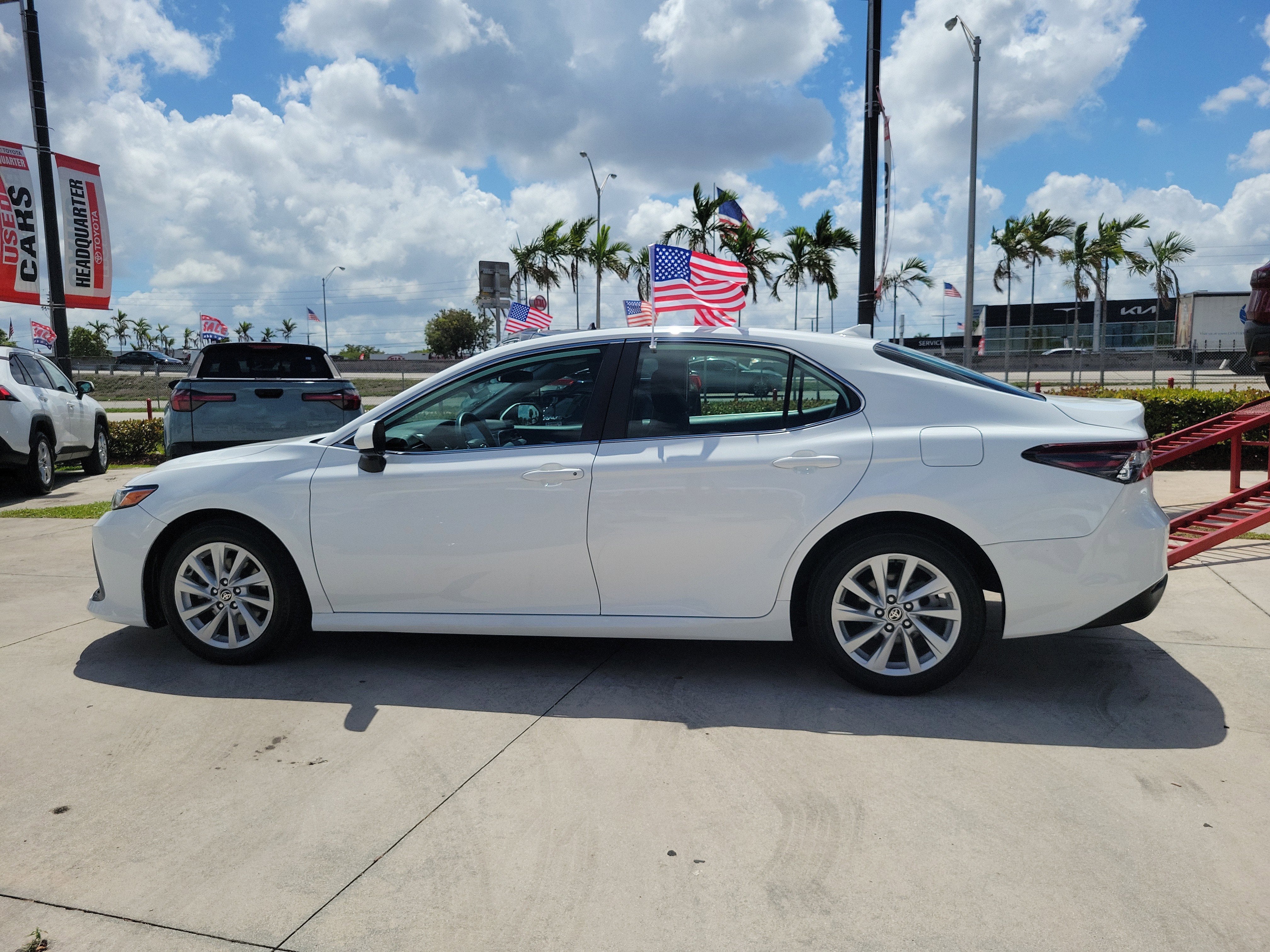2022 Toyota Camry LE