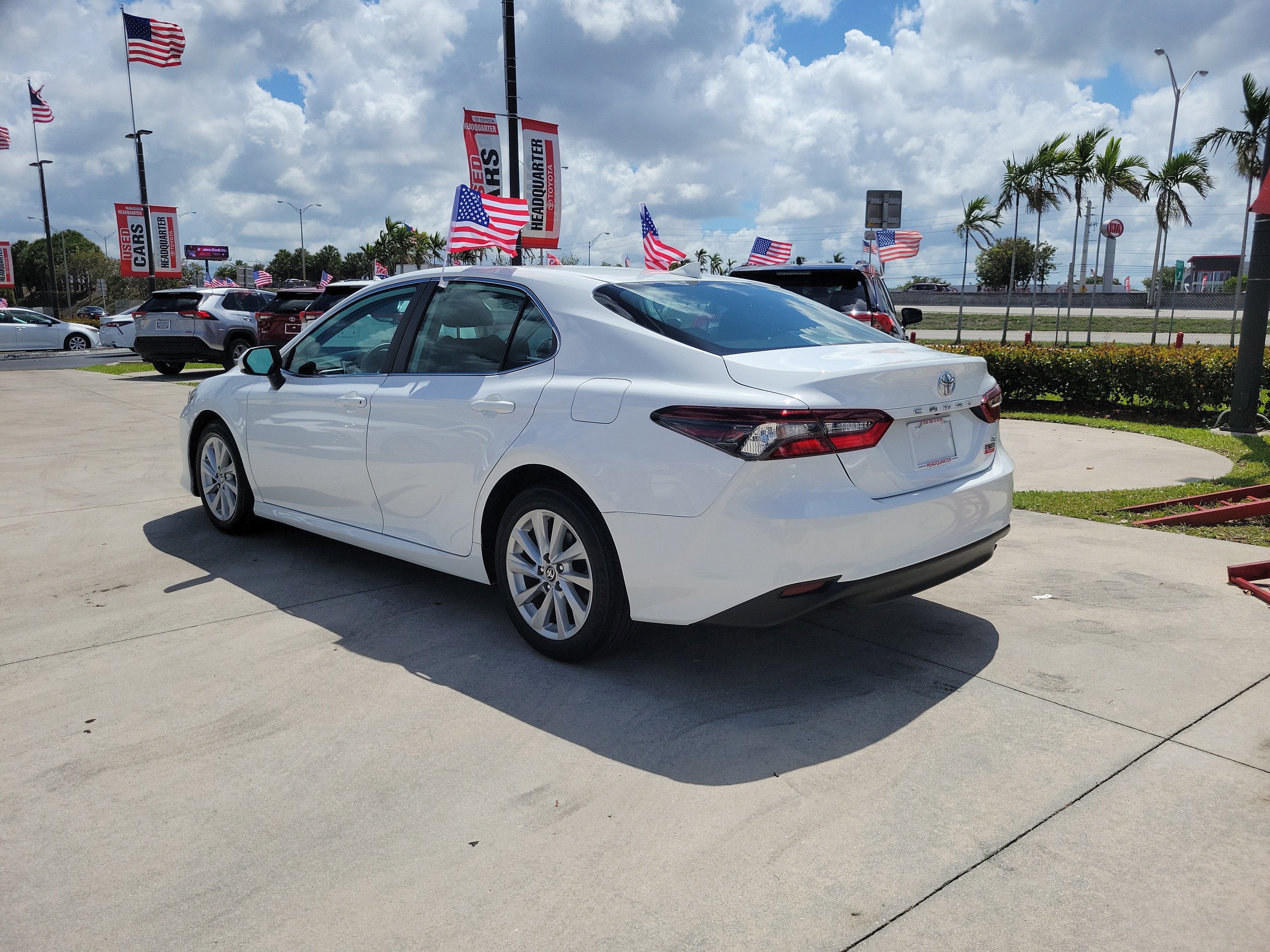 2022 Toyota Camry LE