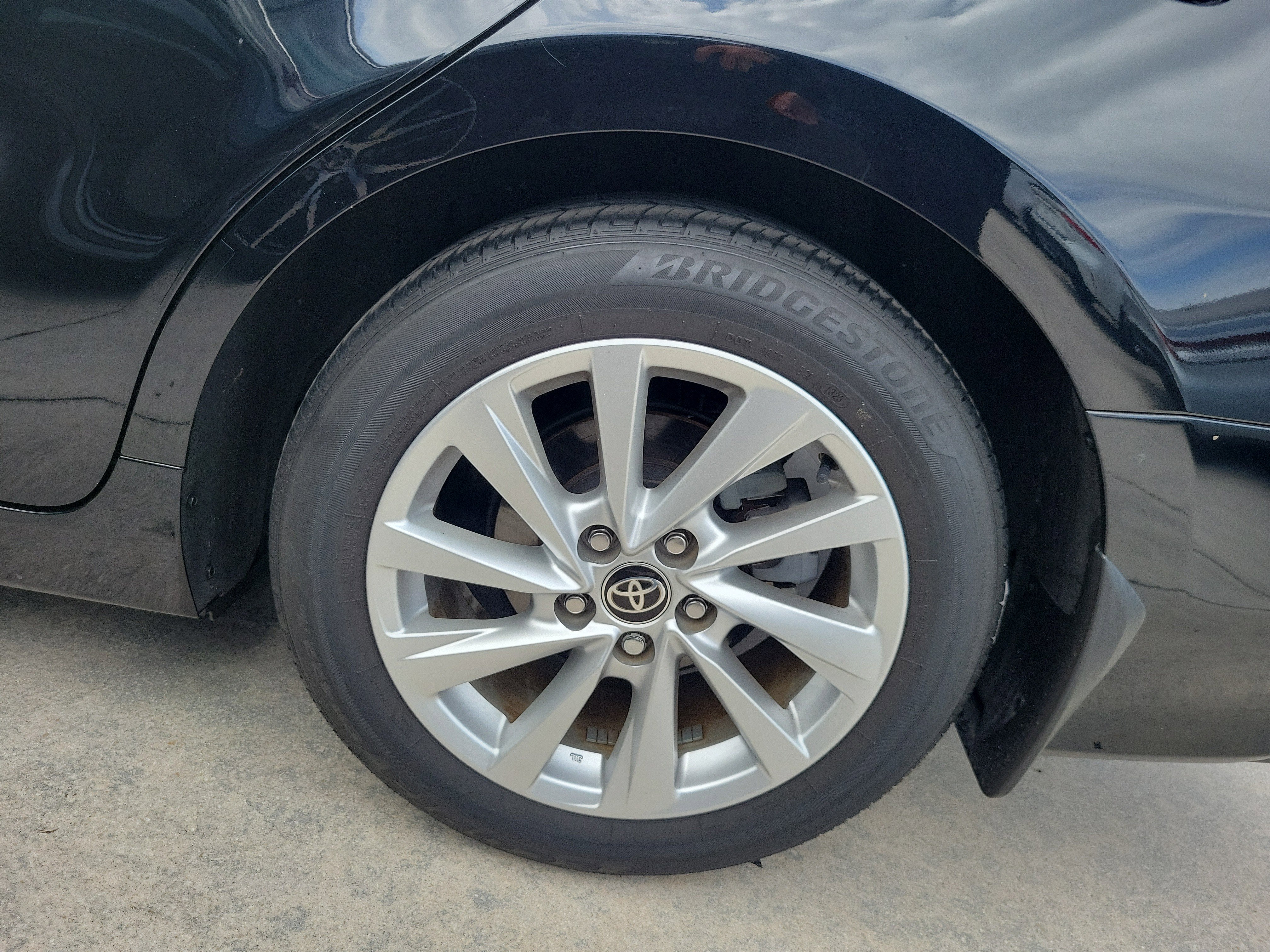 2023 Toyota Camry LE