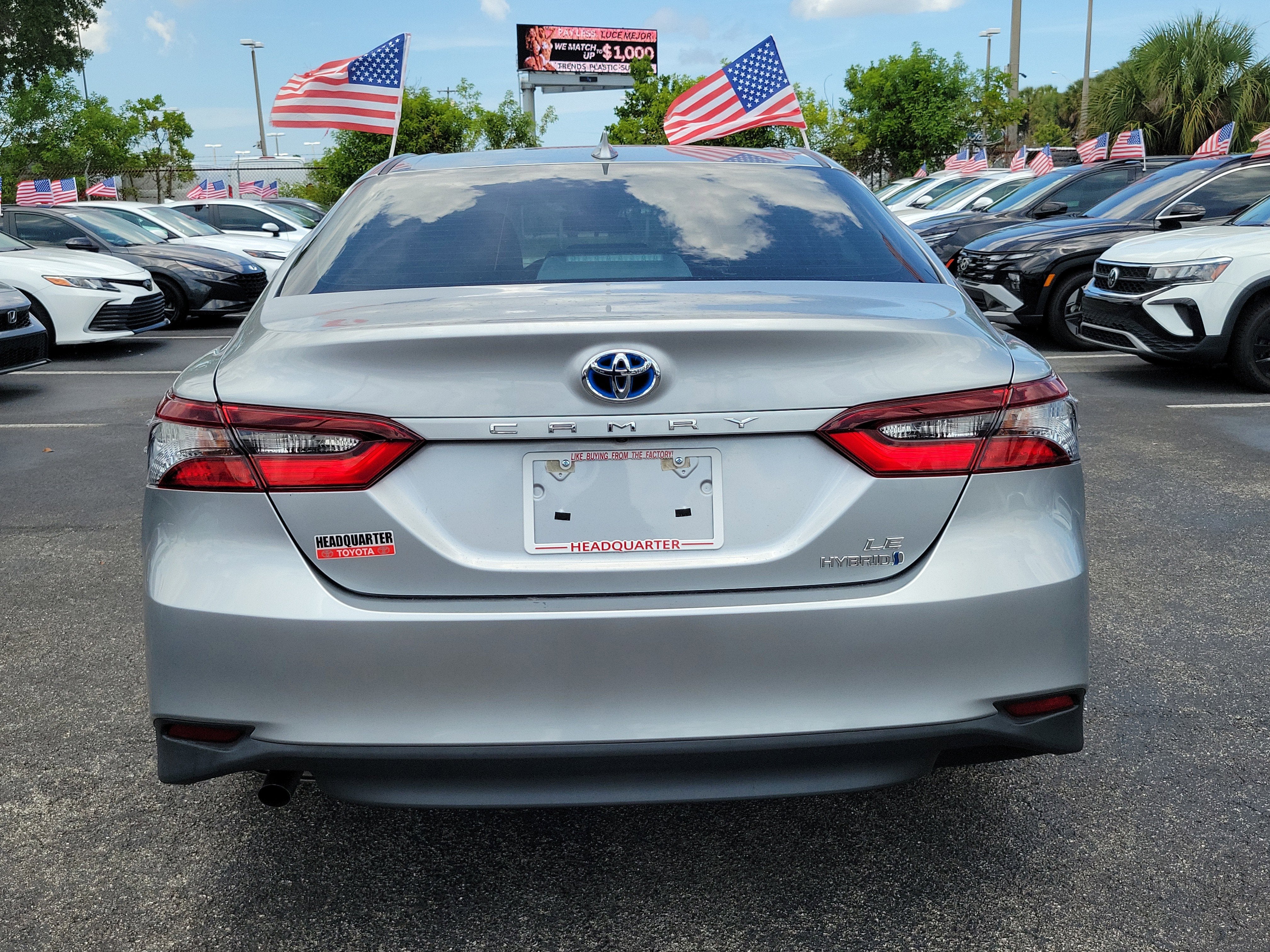 2021 Toyota Camry Hybrid LE