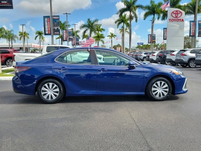 2023 Toyota Camry Hybrid LE