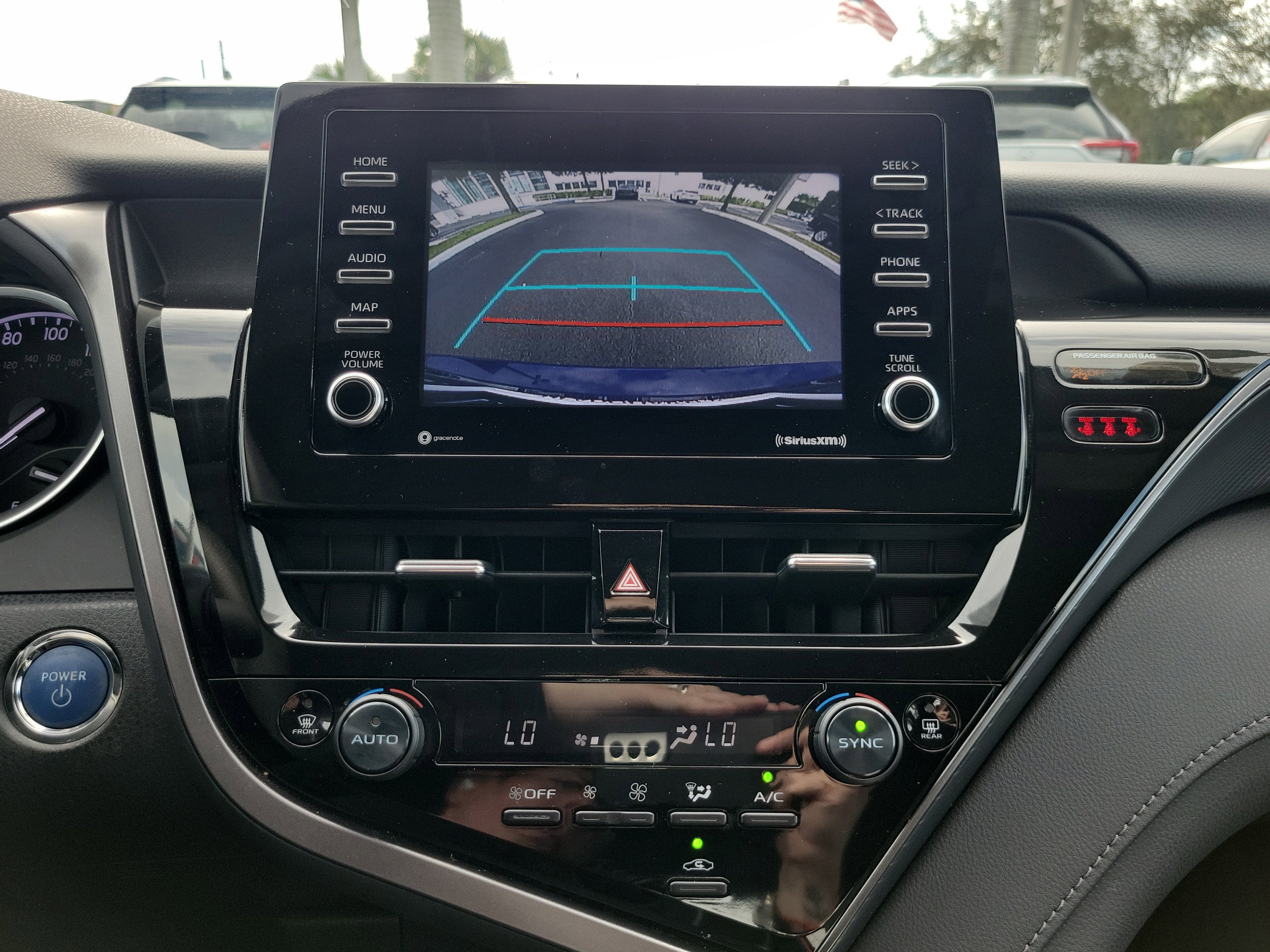 2023 Toyota Camry Hybrid LE