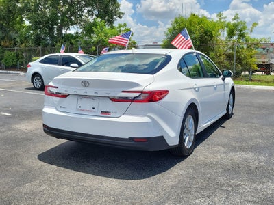 2025 Toyota Camry LE