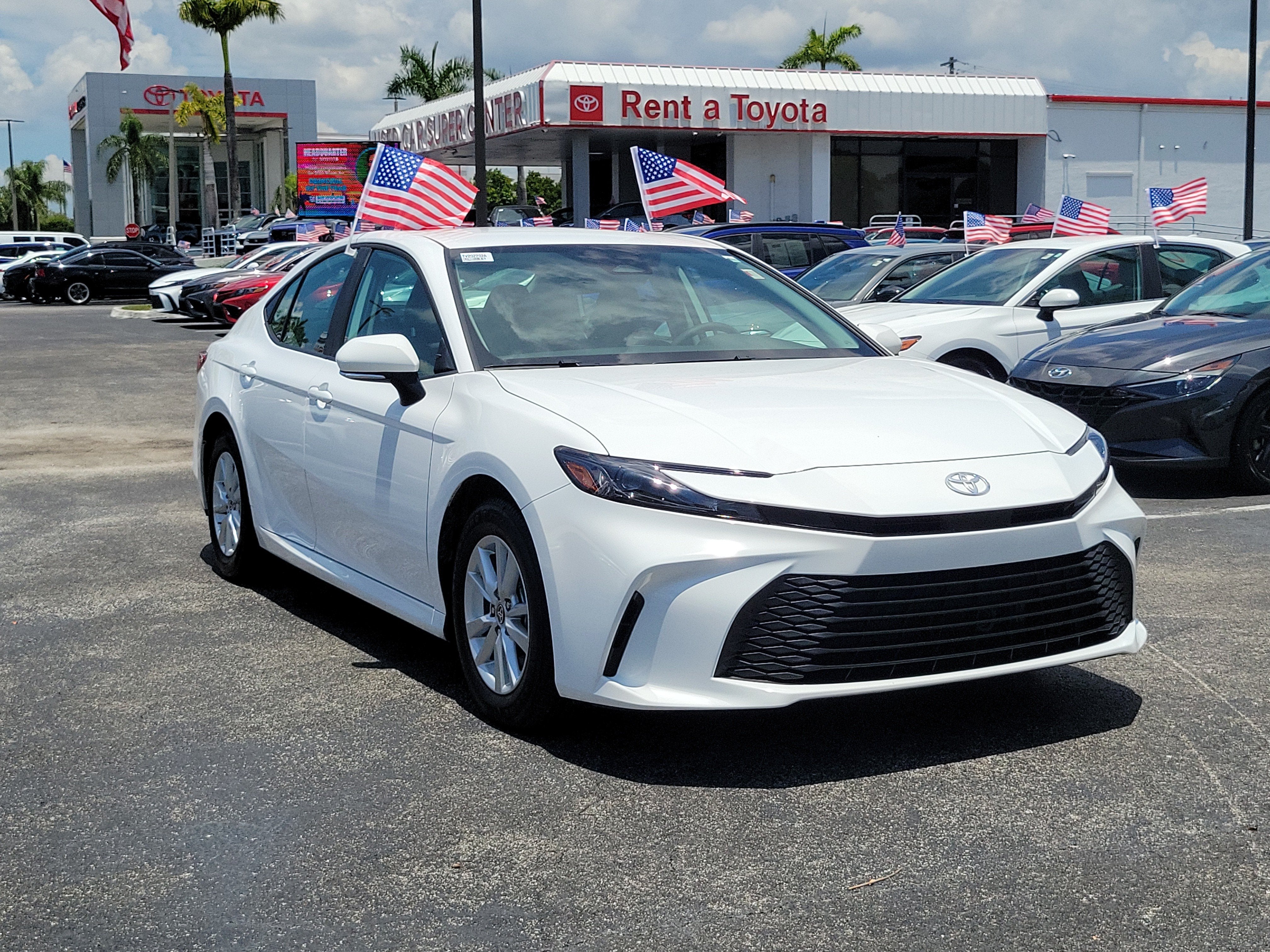 2025 Toyota Camry LE