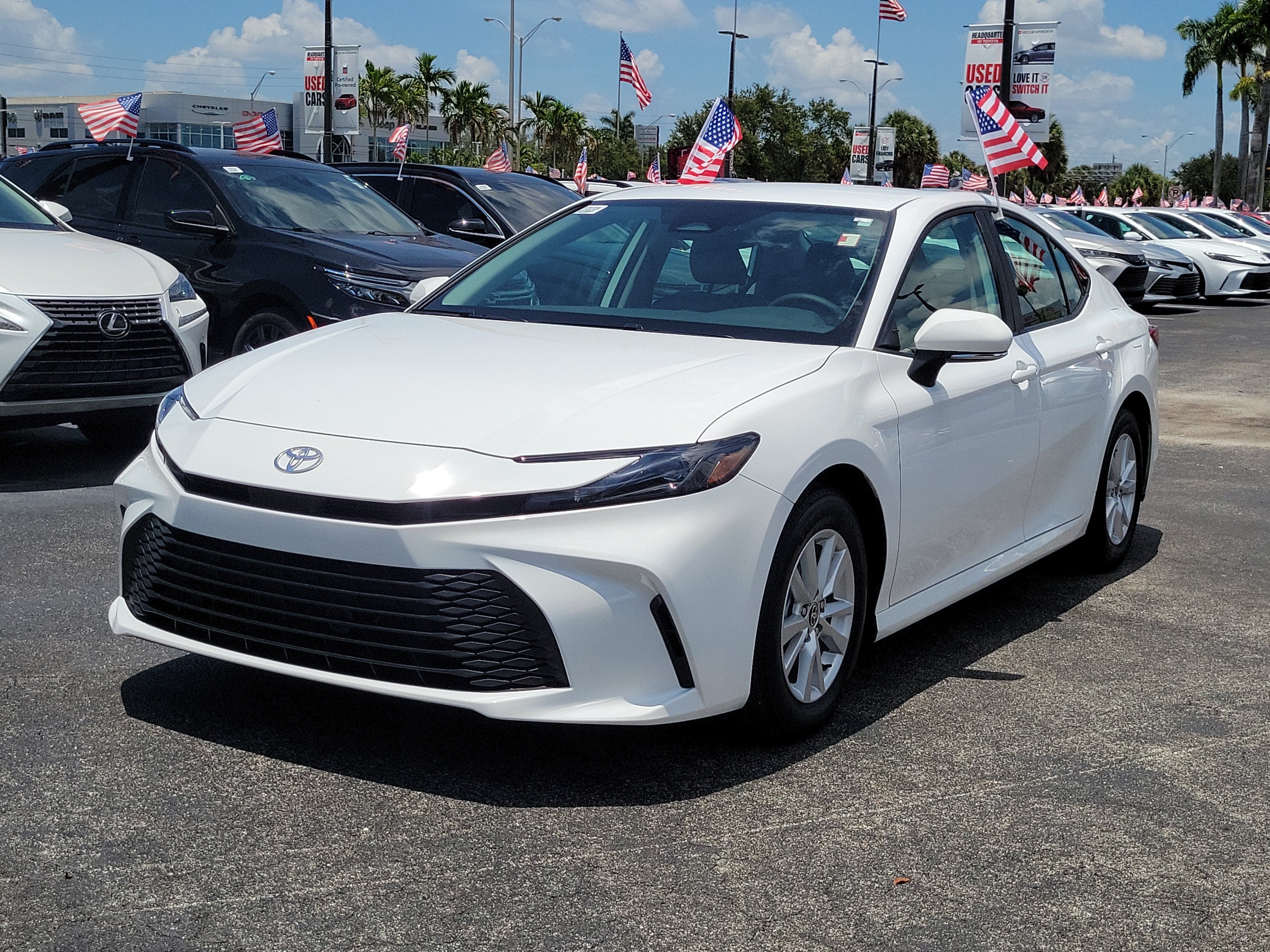 2025 Toyota Camry LE