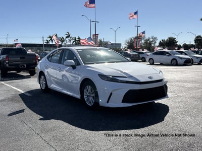 2025 Toyota Camry LE