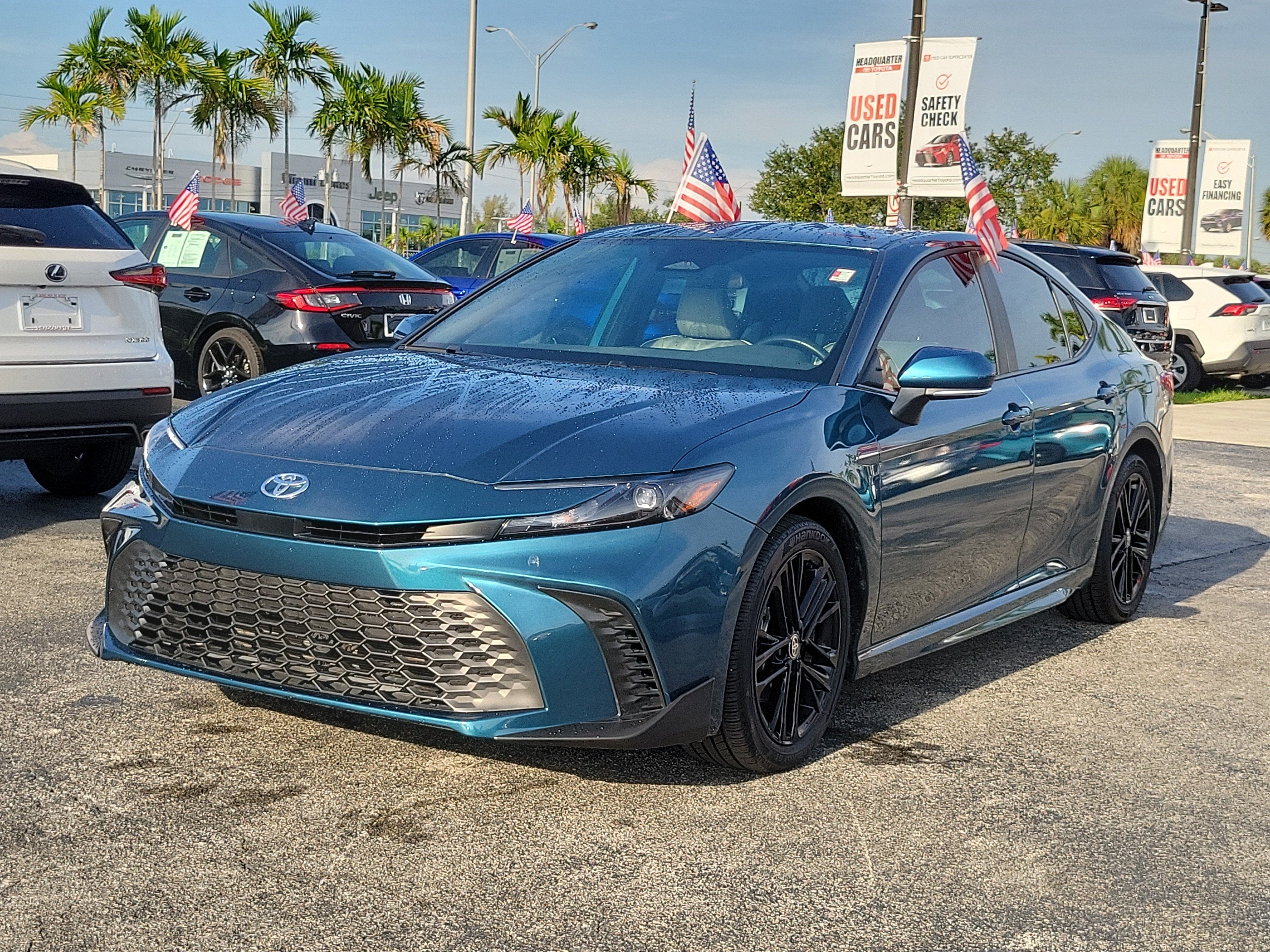 2025 Toyota Camry SE