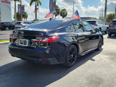 2025 Toyota Camry SE