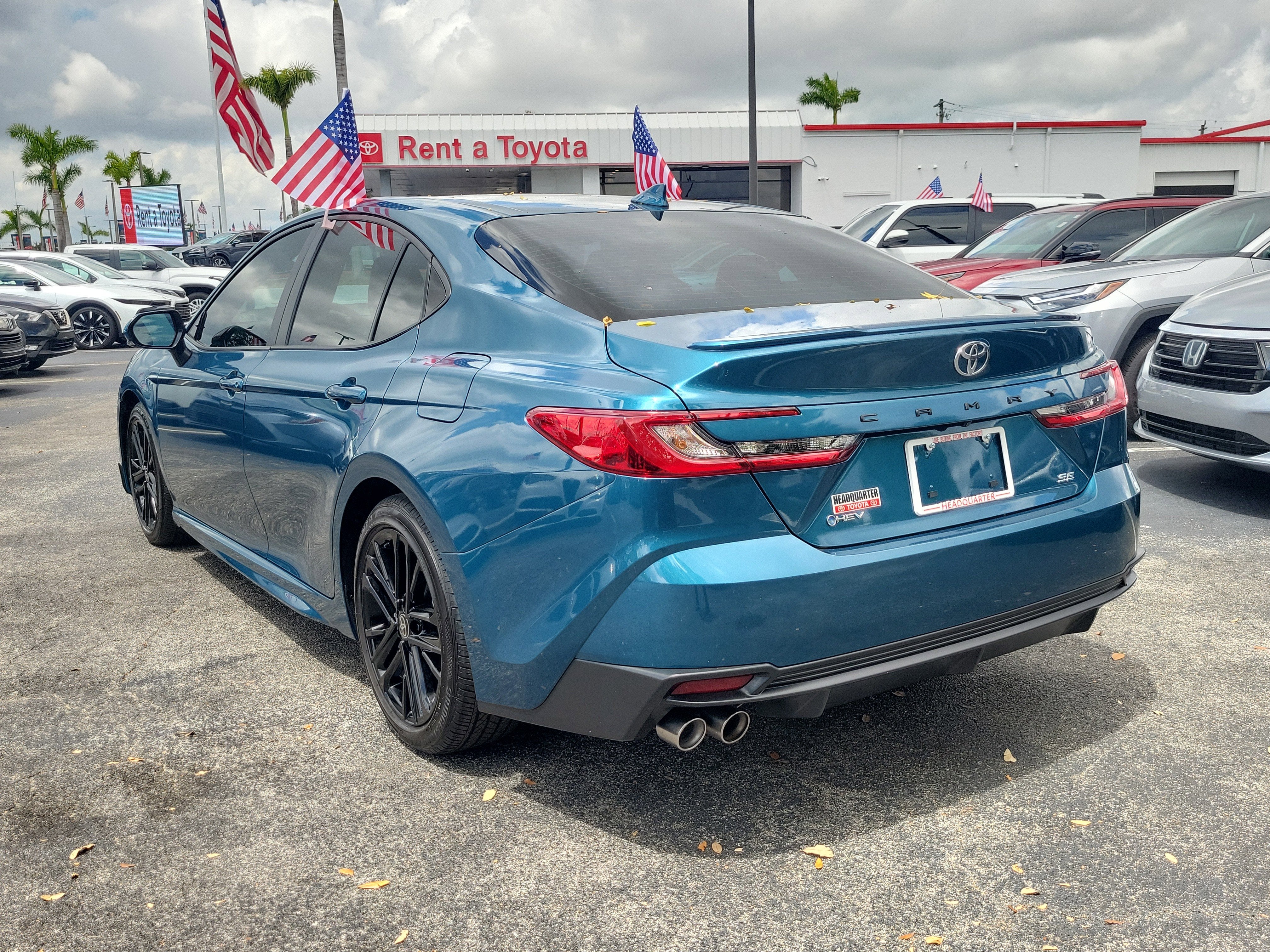 2025 Toyota Camry SE