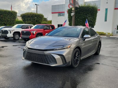 2025 Toyota Camry SE