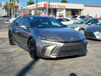 2025 Toyota Camry SE
