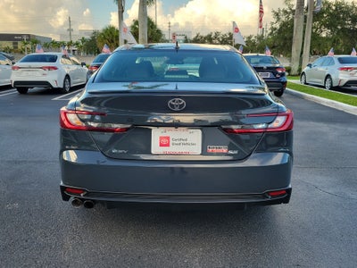 2025 Toyota Camry SE