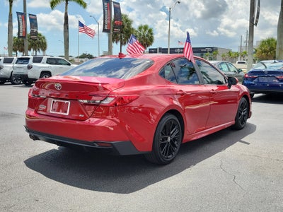 2025 Toyota Camry SE